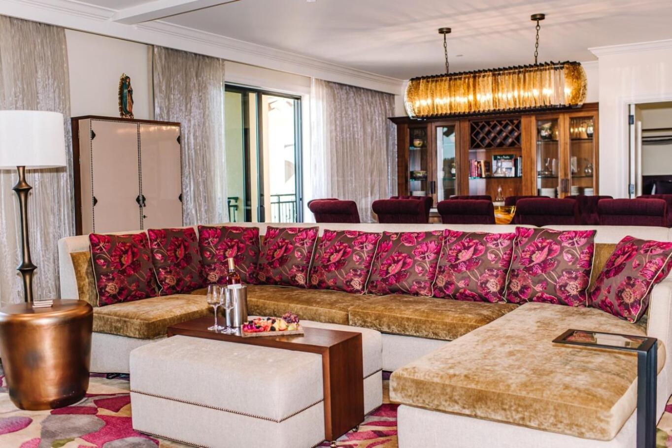 Grand Cru One-Bedroom Suite photo 1