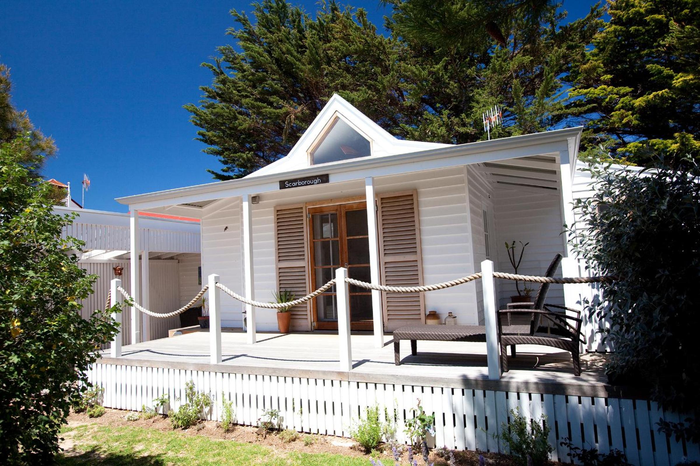 Scarborough Two-Bedroom Chalet with Spa Bath photo 3