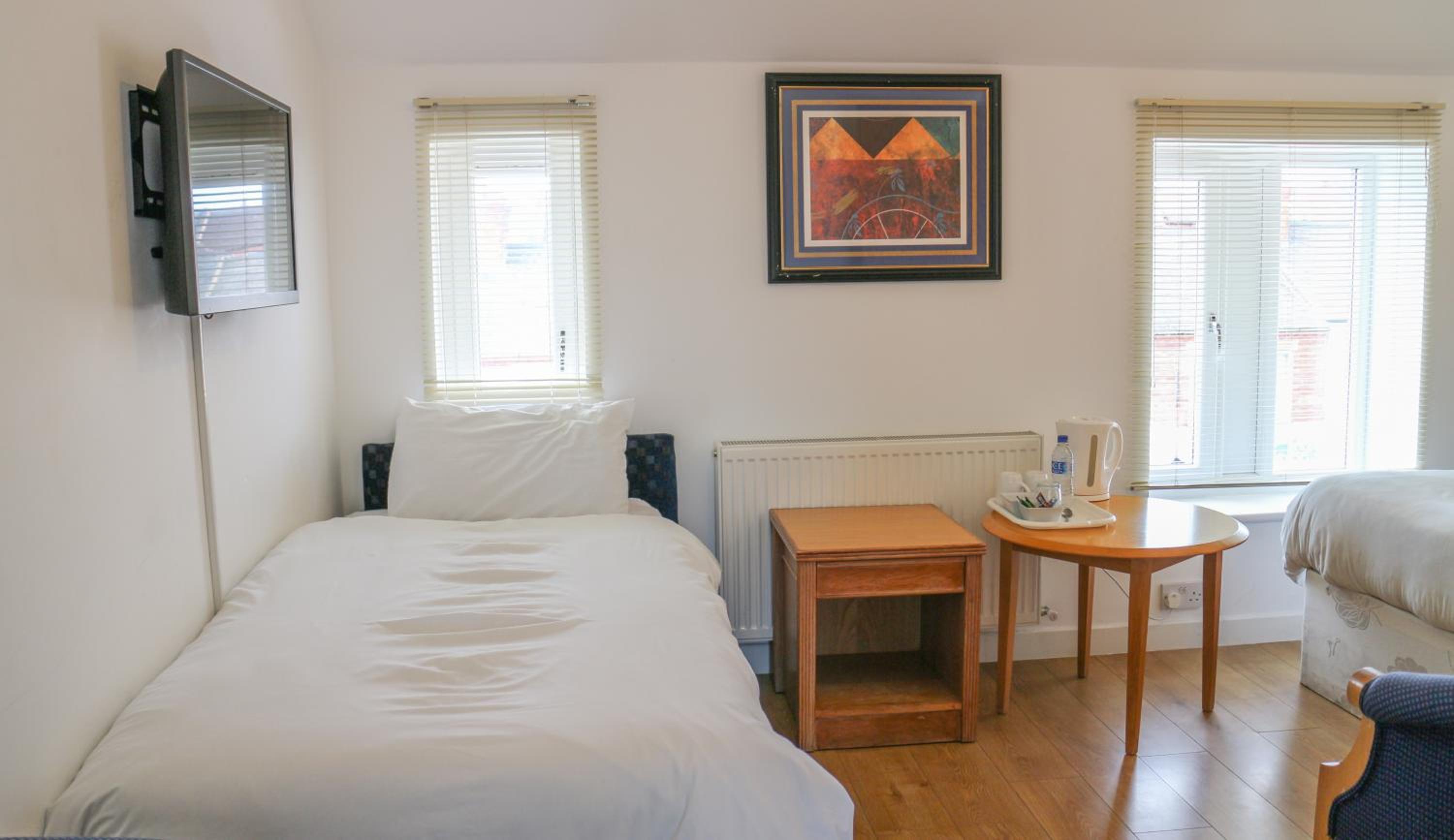 Family Room with Private Bathroom - Photo 15