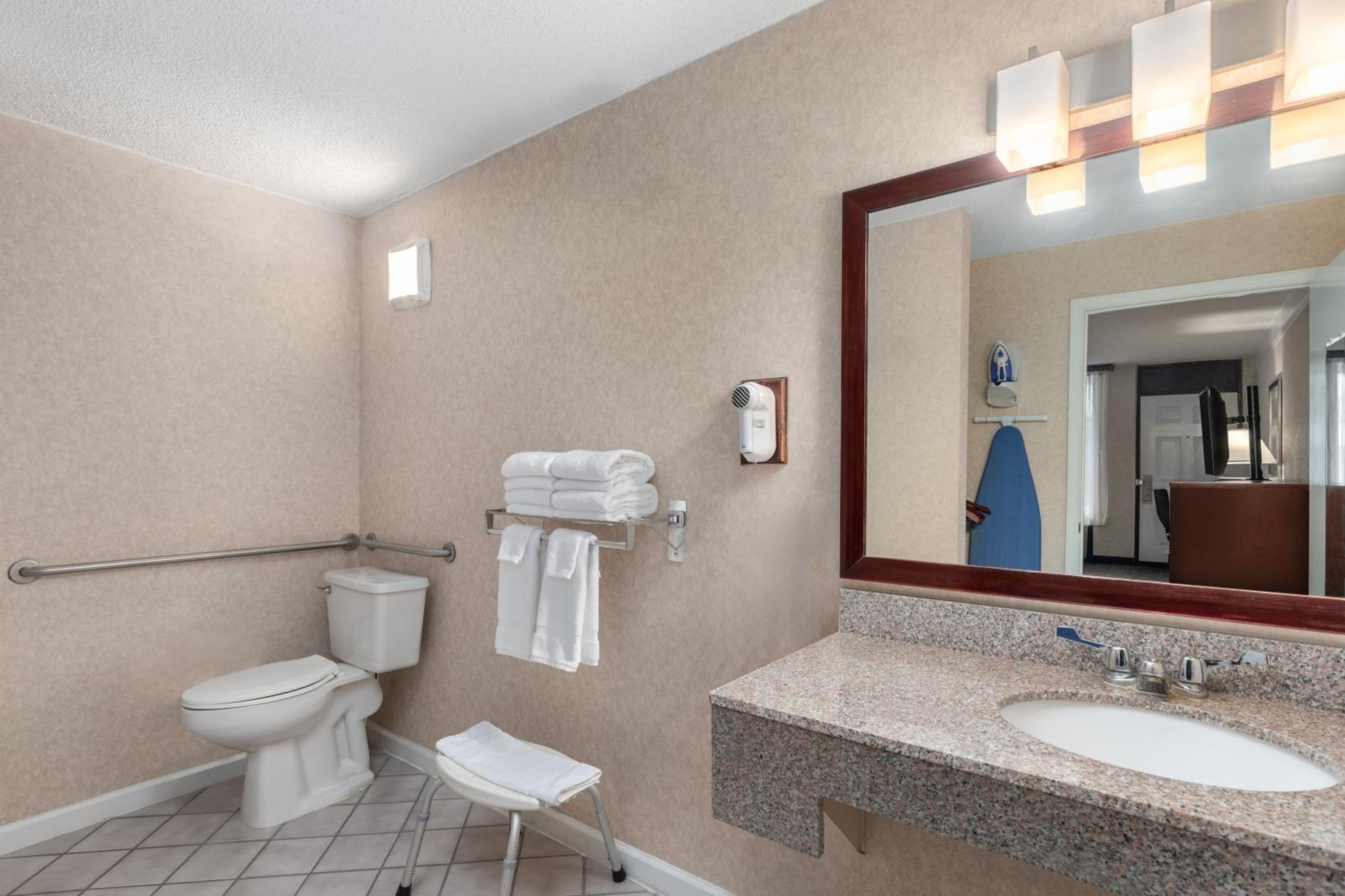 Days Inn by Wyndham Columbia Kentucky, 사진 4