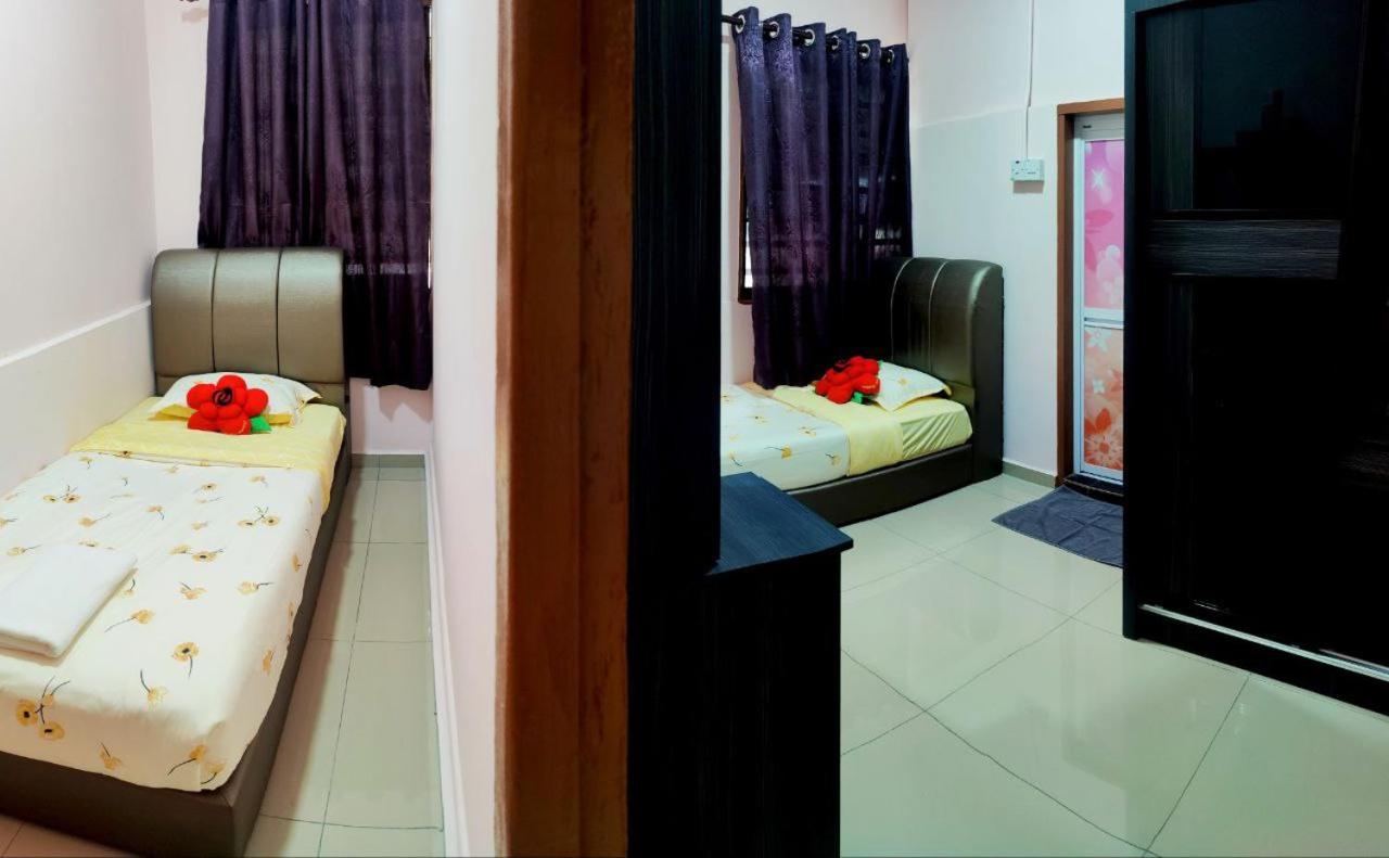 Economy Twin Room photo 1