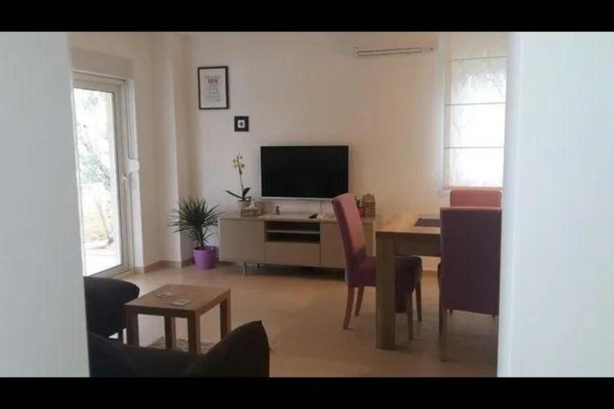 Two-Bedroom Holiday Home photo 1