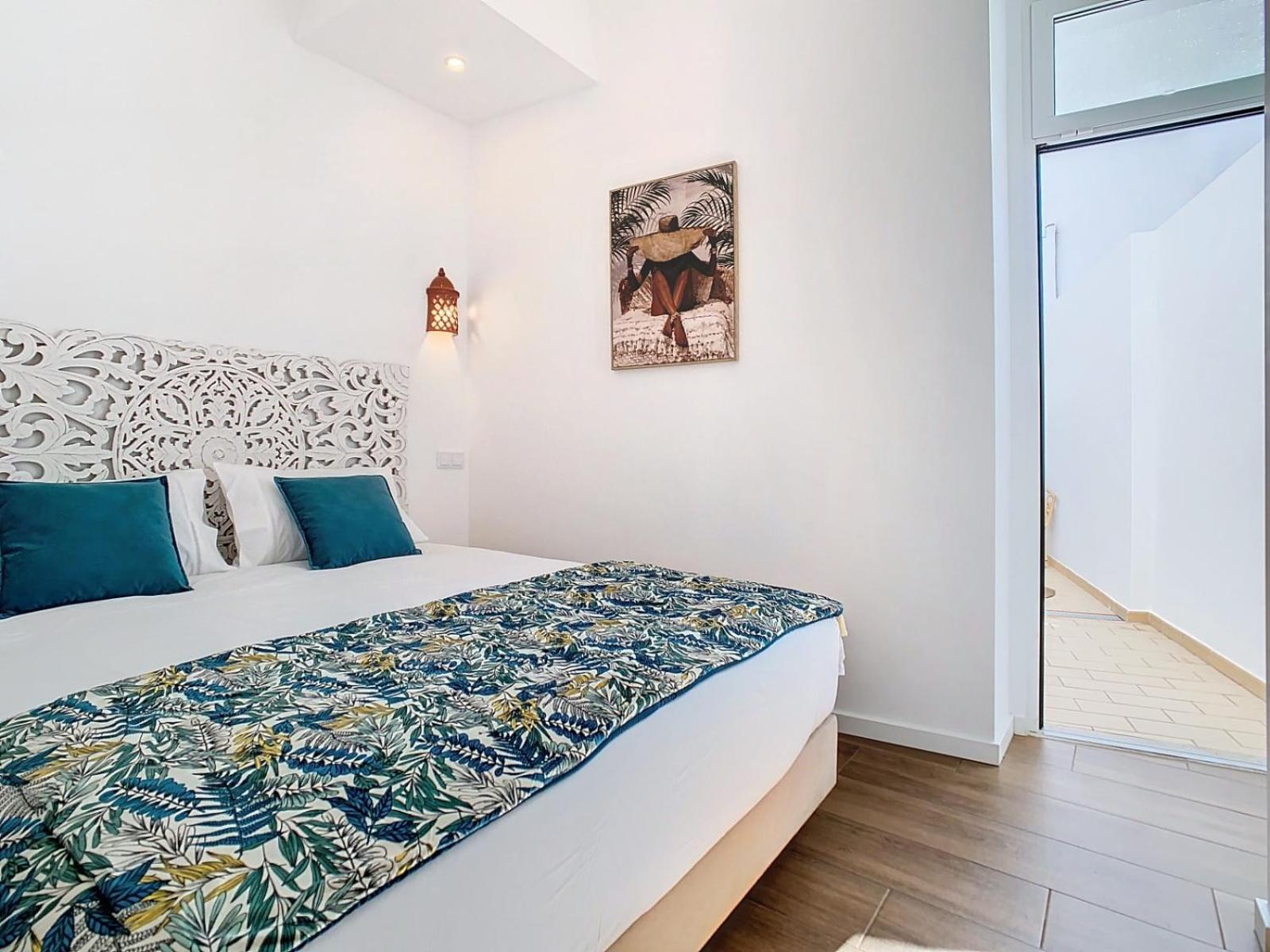 Double Room with Patio photo 1