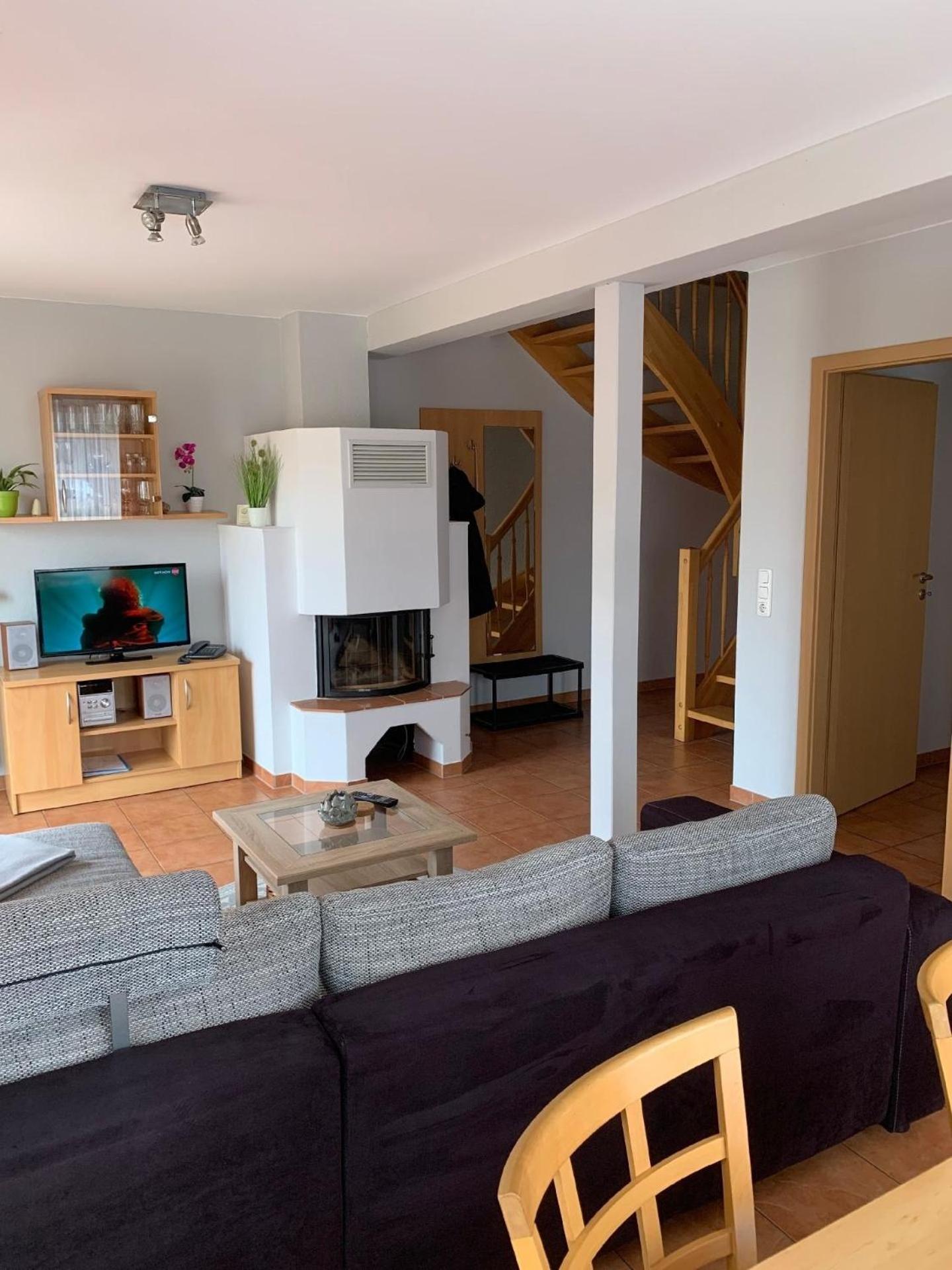 Three-Bedroom Apartment photo 1