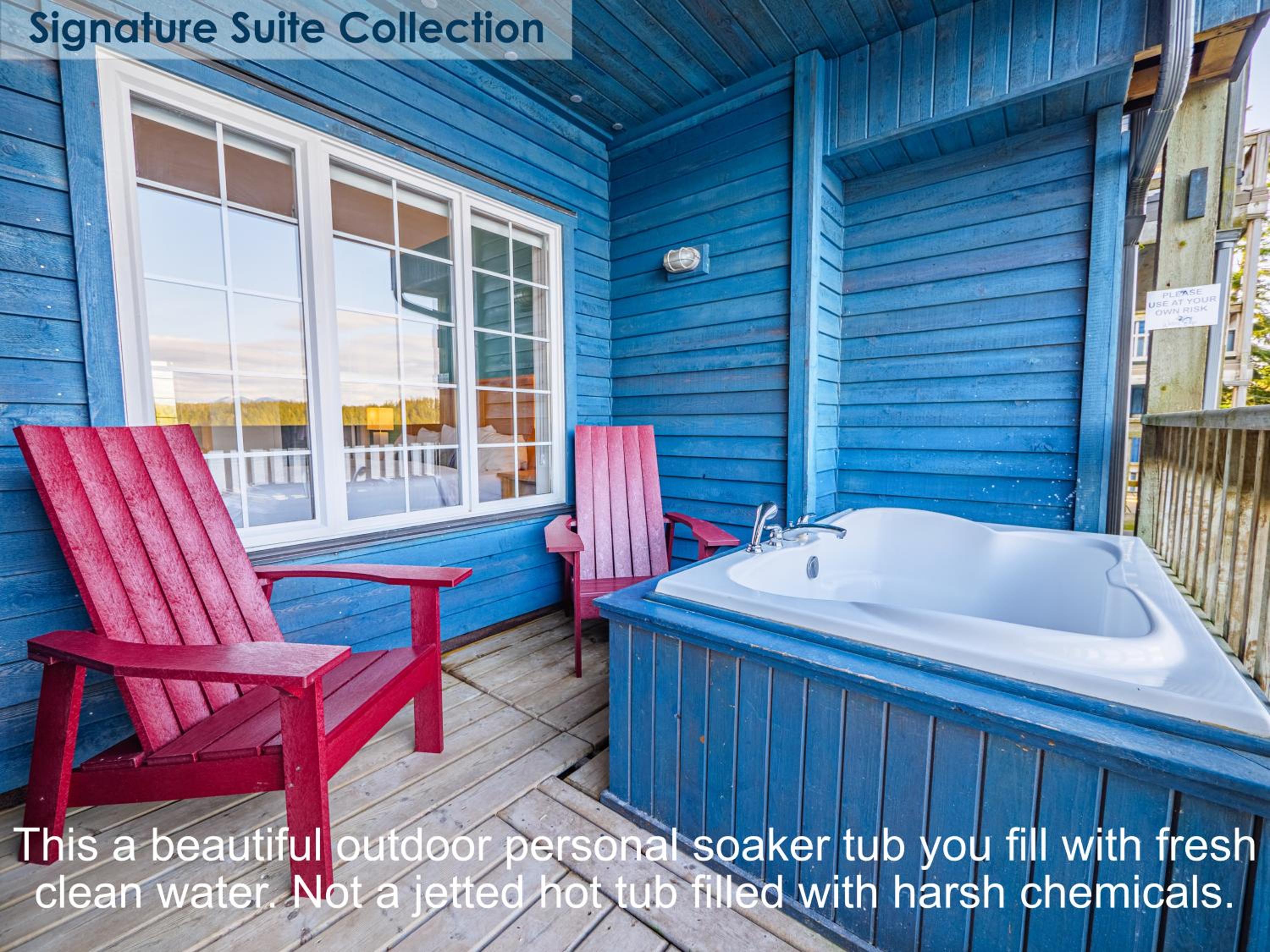 Signature Collection 1 Bedroom Queen Suite with Sofa Bed, Outdoor Tub, Full Kitchen photo 2