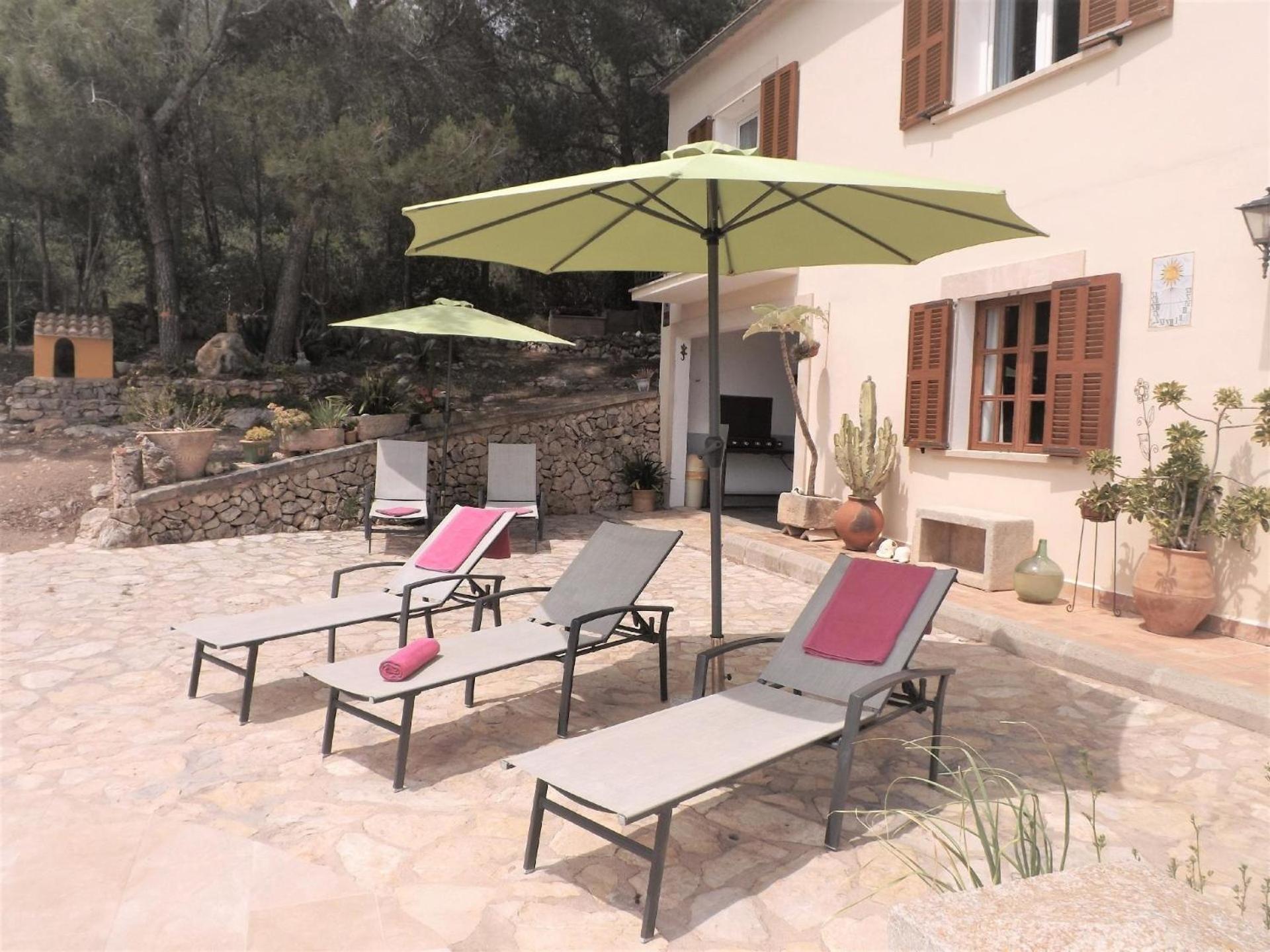 Four-Bedroom Vacation Home photo 2