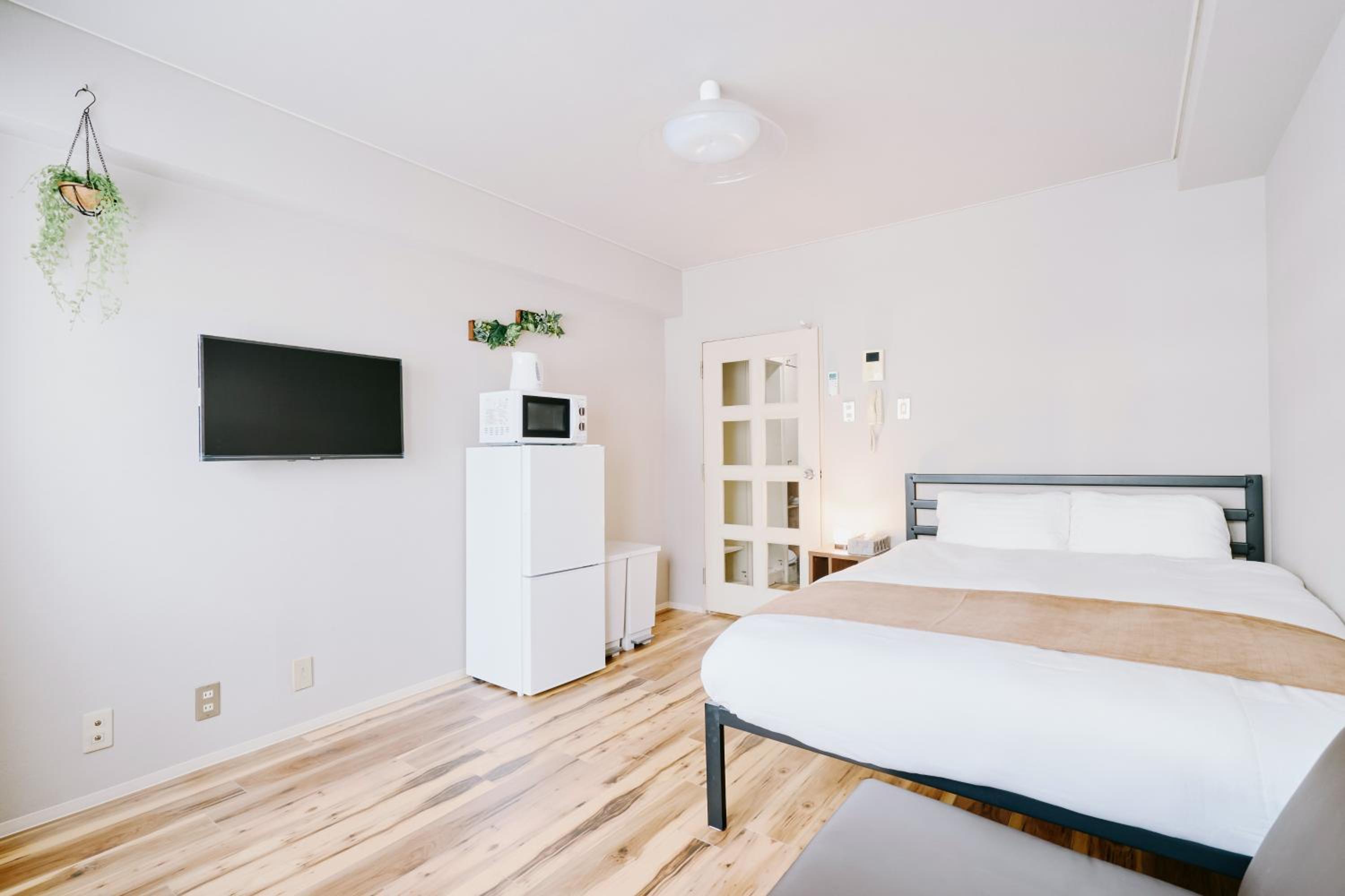 Apartment with Balcony photo 1