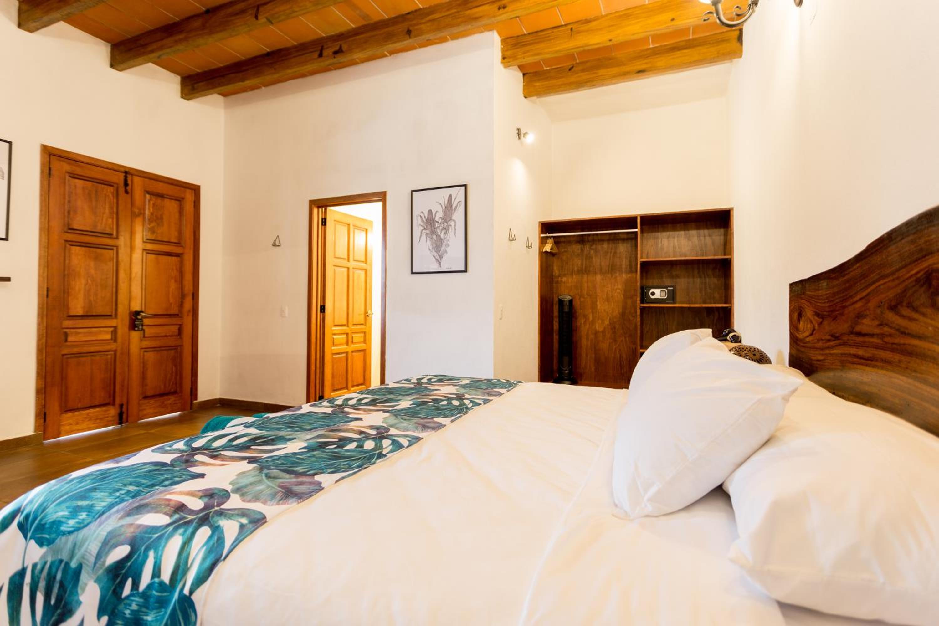 Double Room with Garden View - Photo 1