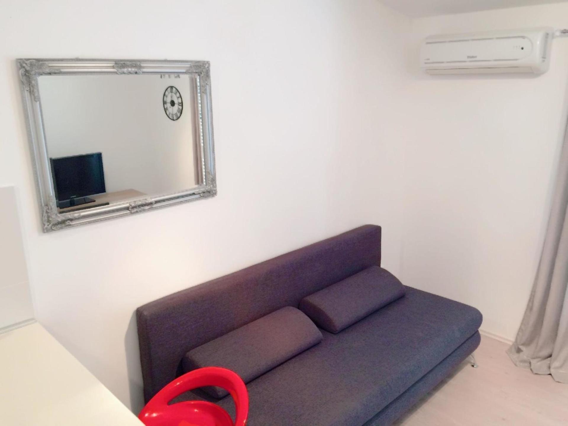 Apartment photo 1