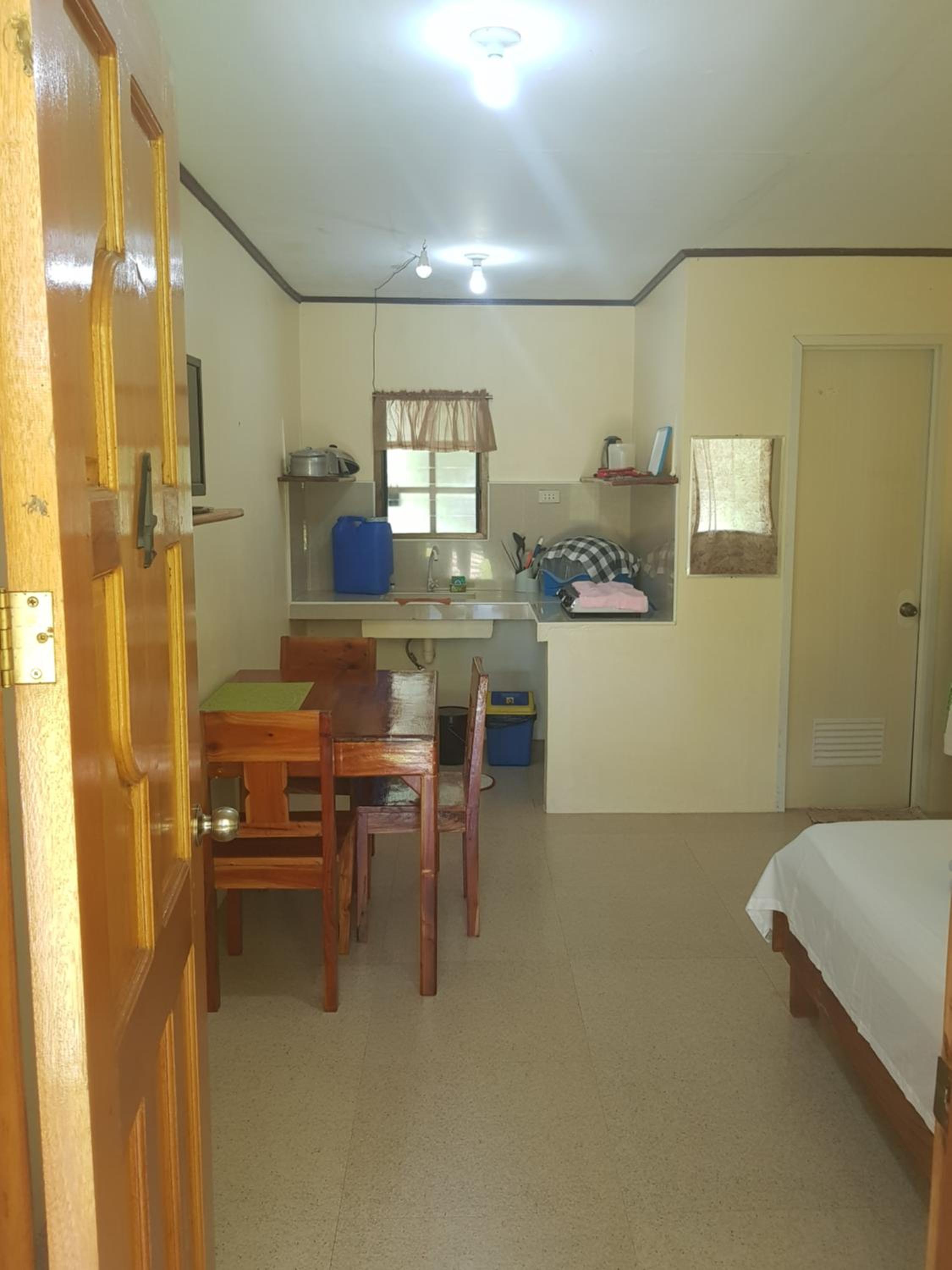 One-Bedroom House photo 1