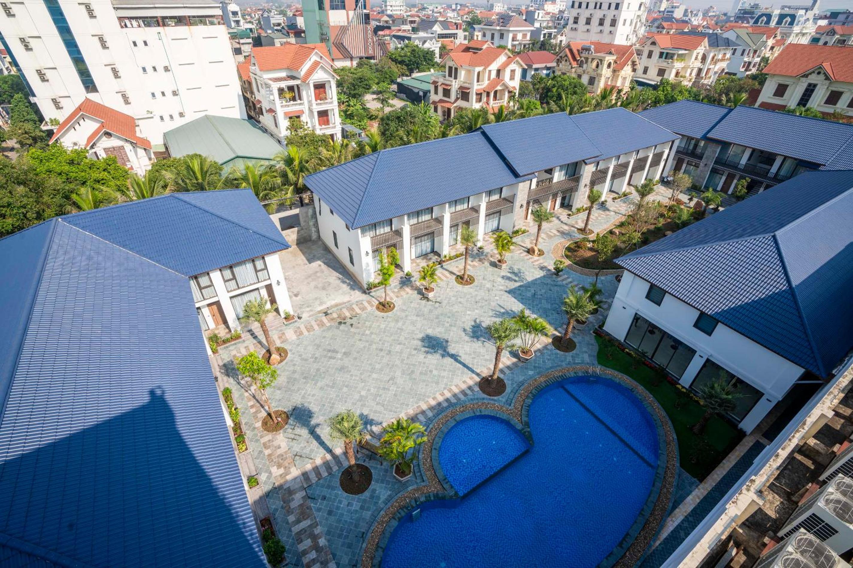 Twin Room with Garden View - Photo 4