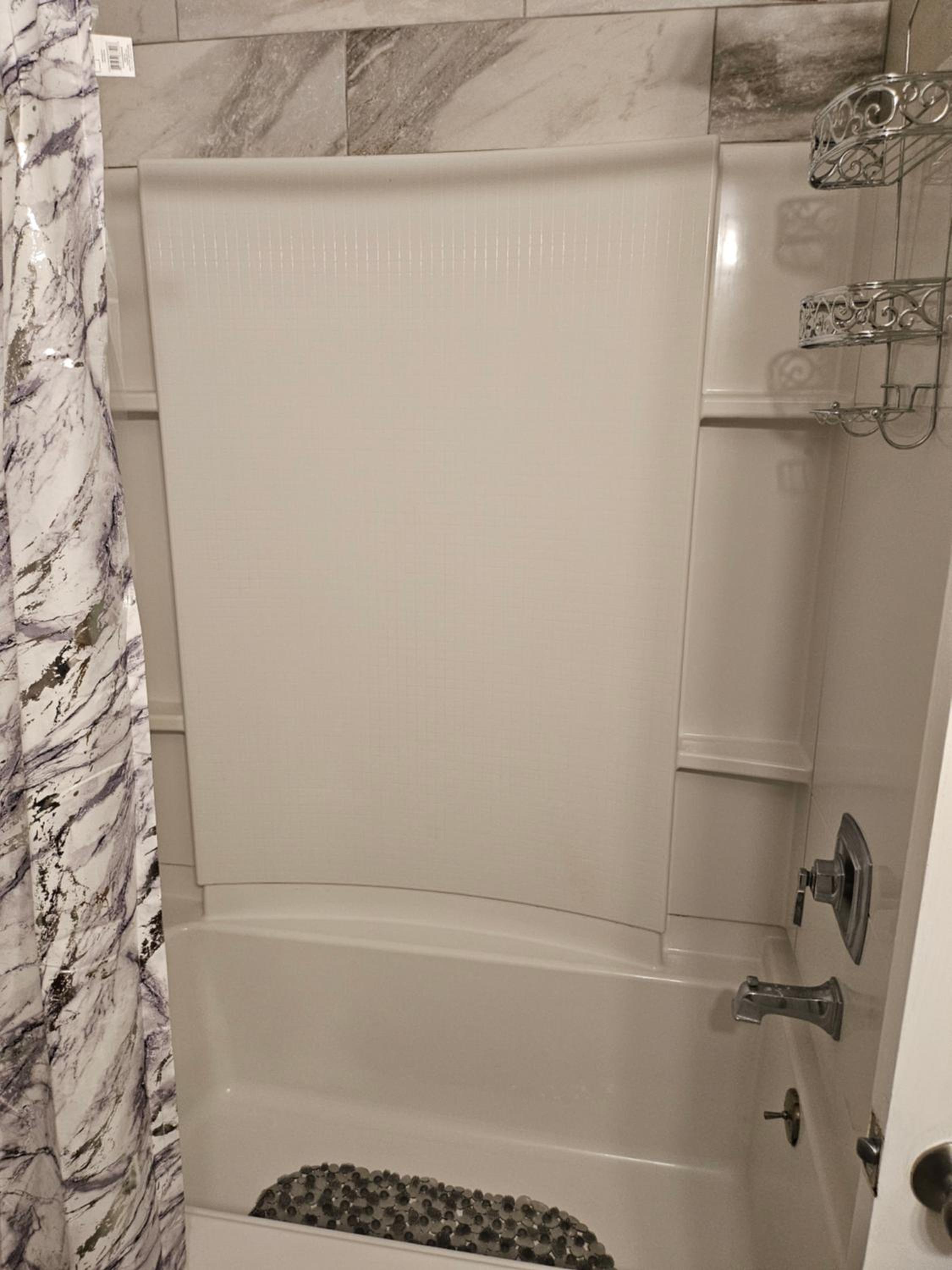 Queen Room photo 3