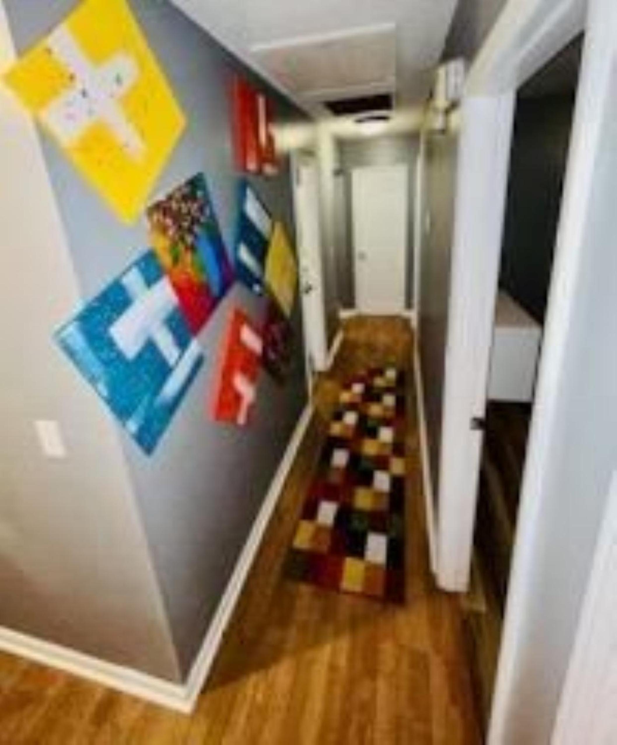 Three-Bedroom House photo 3