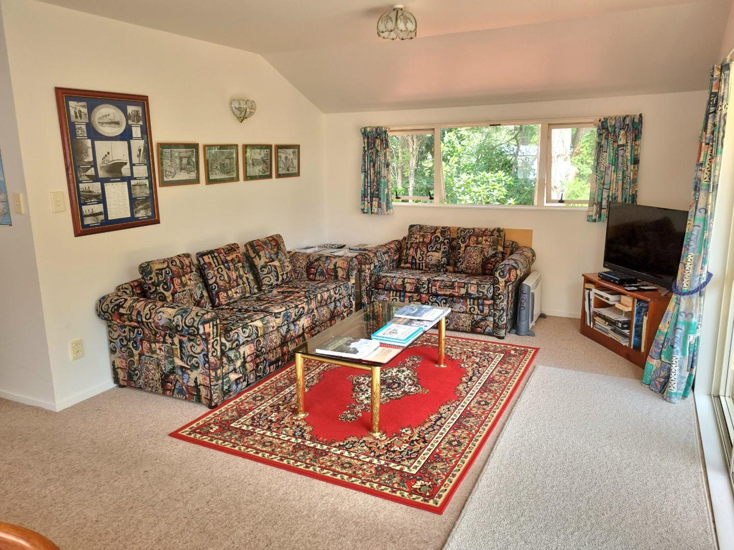 Two-Bedroom Apartment - Photo 4