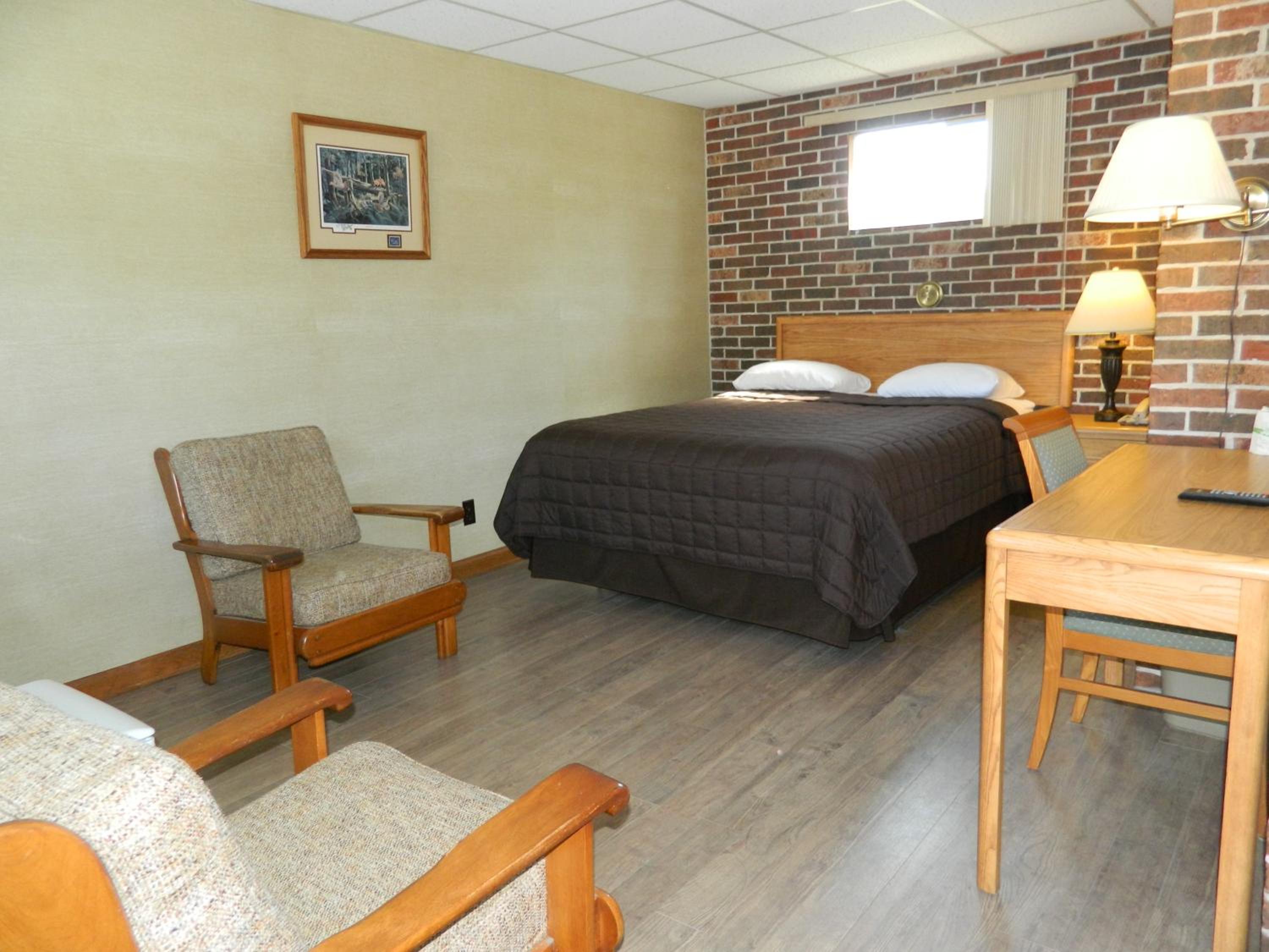 Queen Room