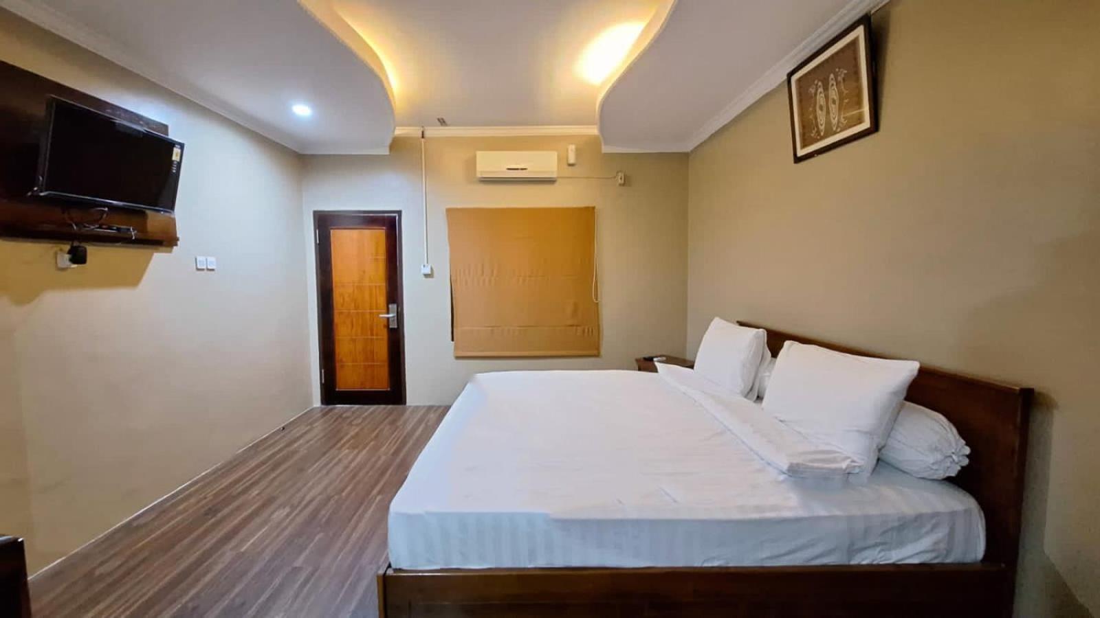 Deluxe Room - Photo 4