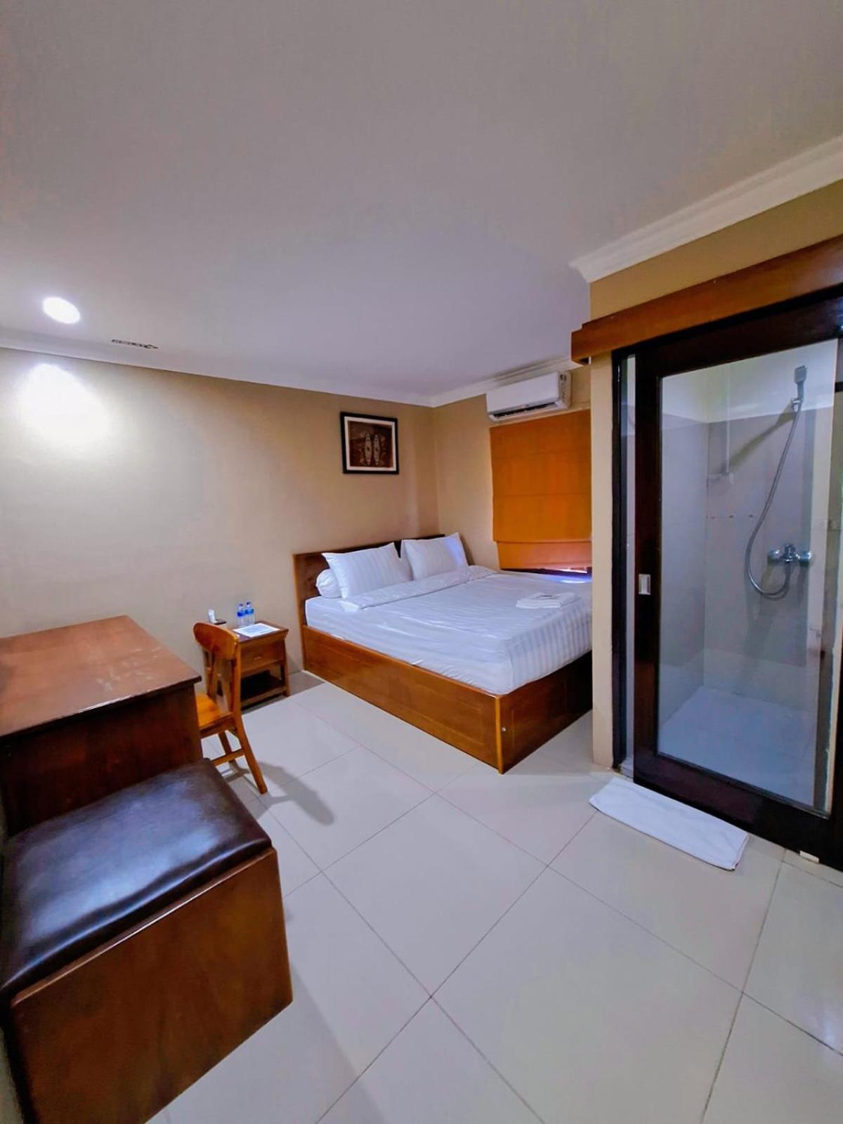 Deluxe Room - Photo 2