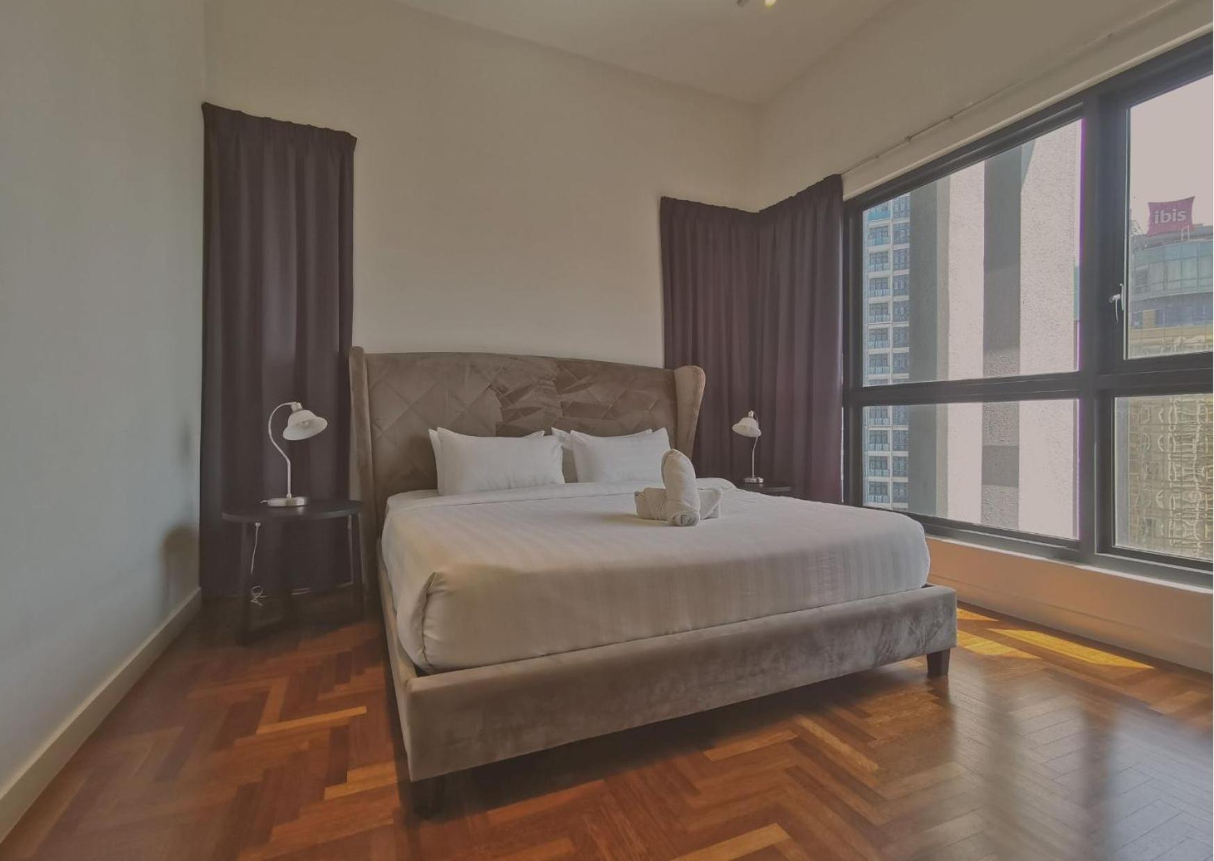 Standard 2-Bedroom Apartment With Bathtub