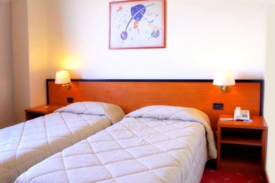 Double or Twin Room - Photo 1