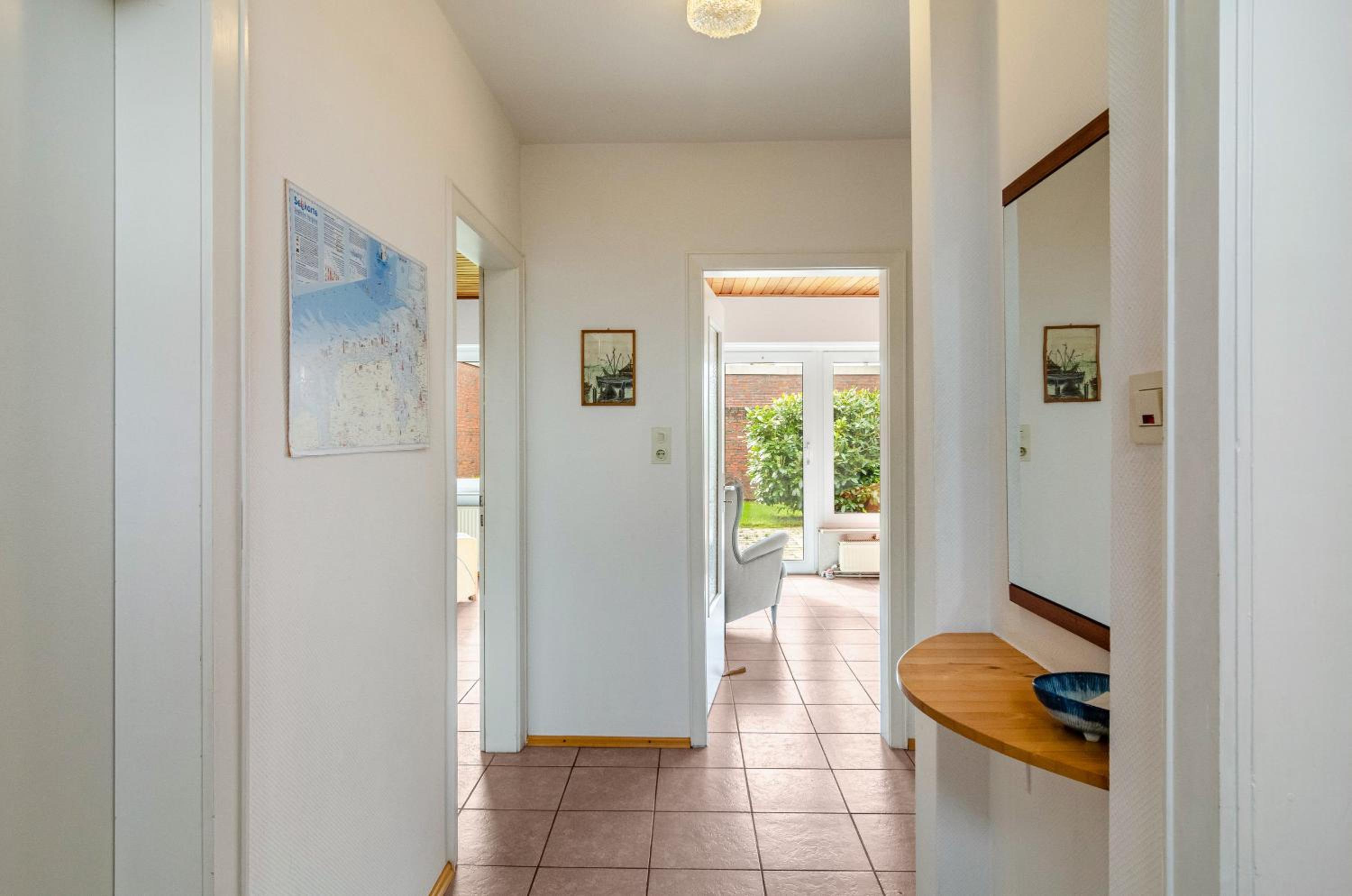 Two-Bedroom House photo 3