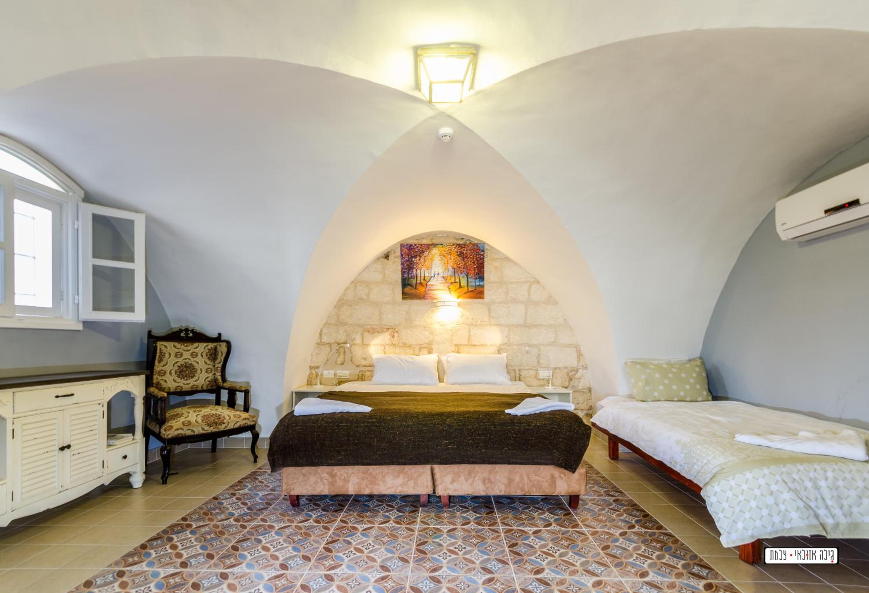 Linda’s triple room photo 2