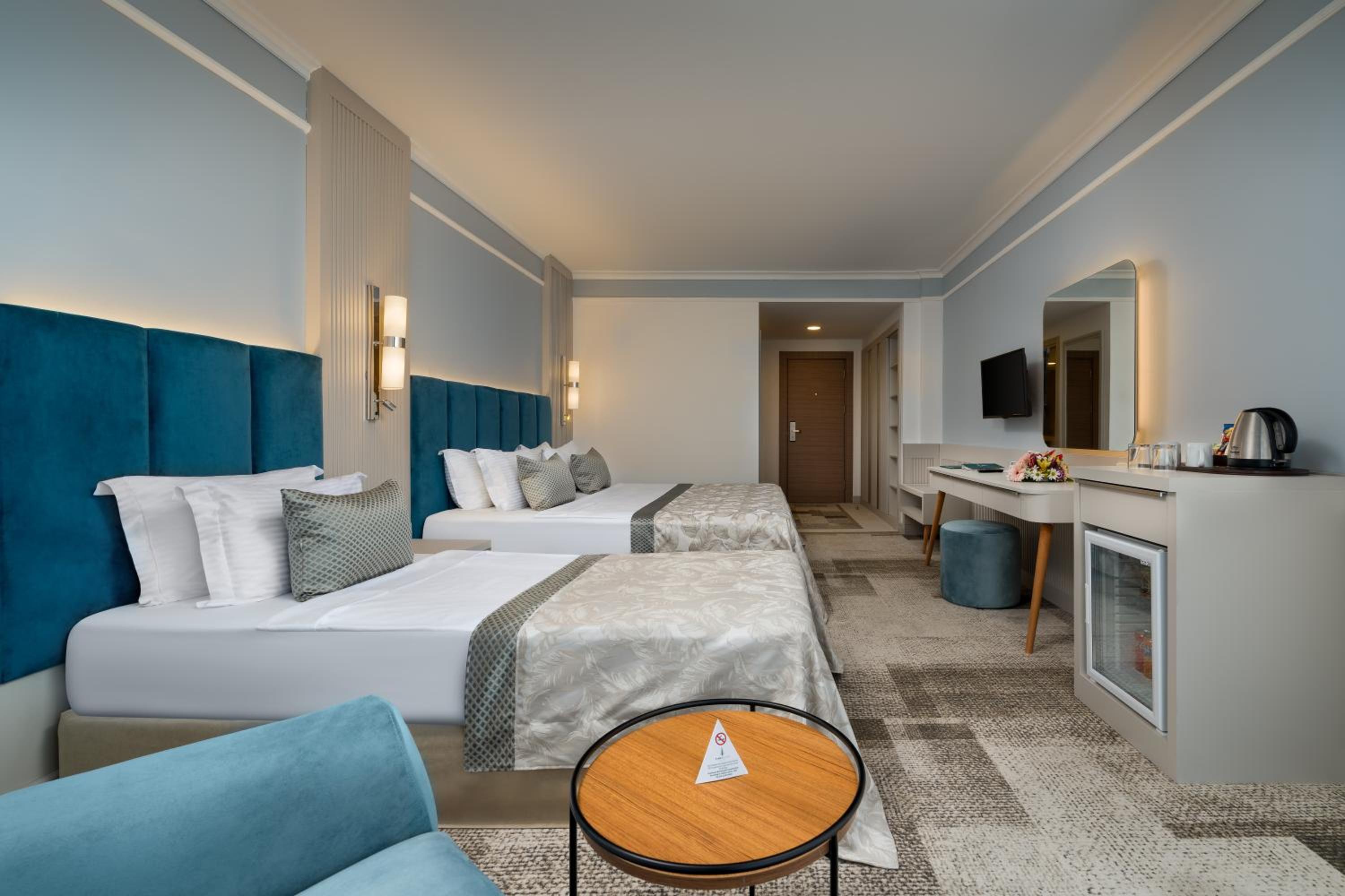 Double Or Twin Room With Sea View photo 3