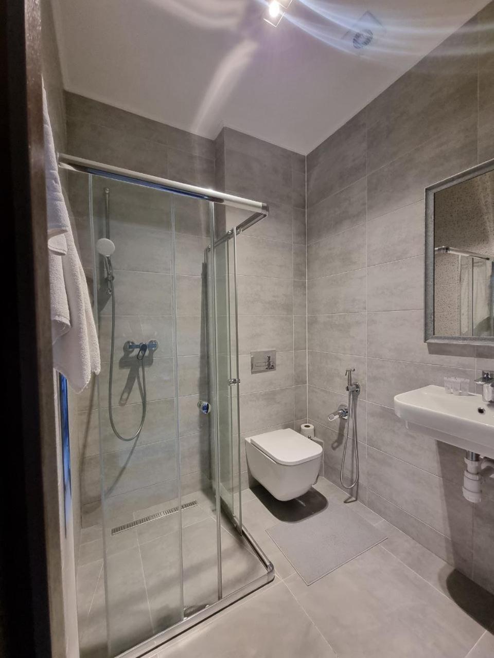 Small Double Room photo 2