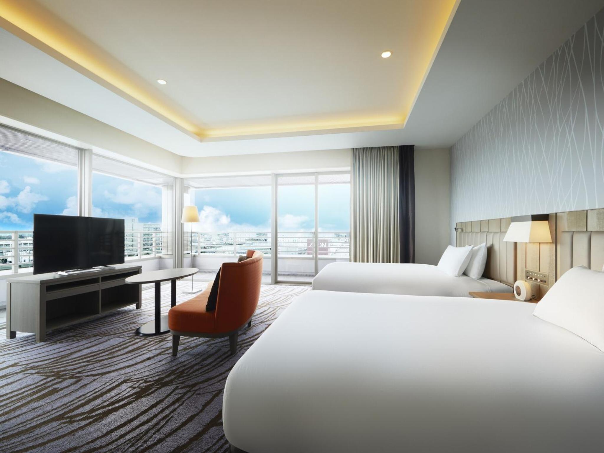 Junior Suite with Two Double Beds and Balcony - Photo 1