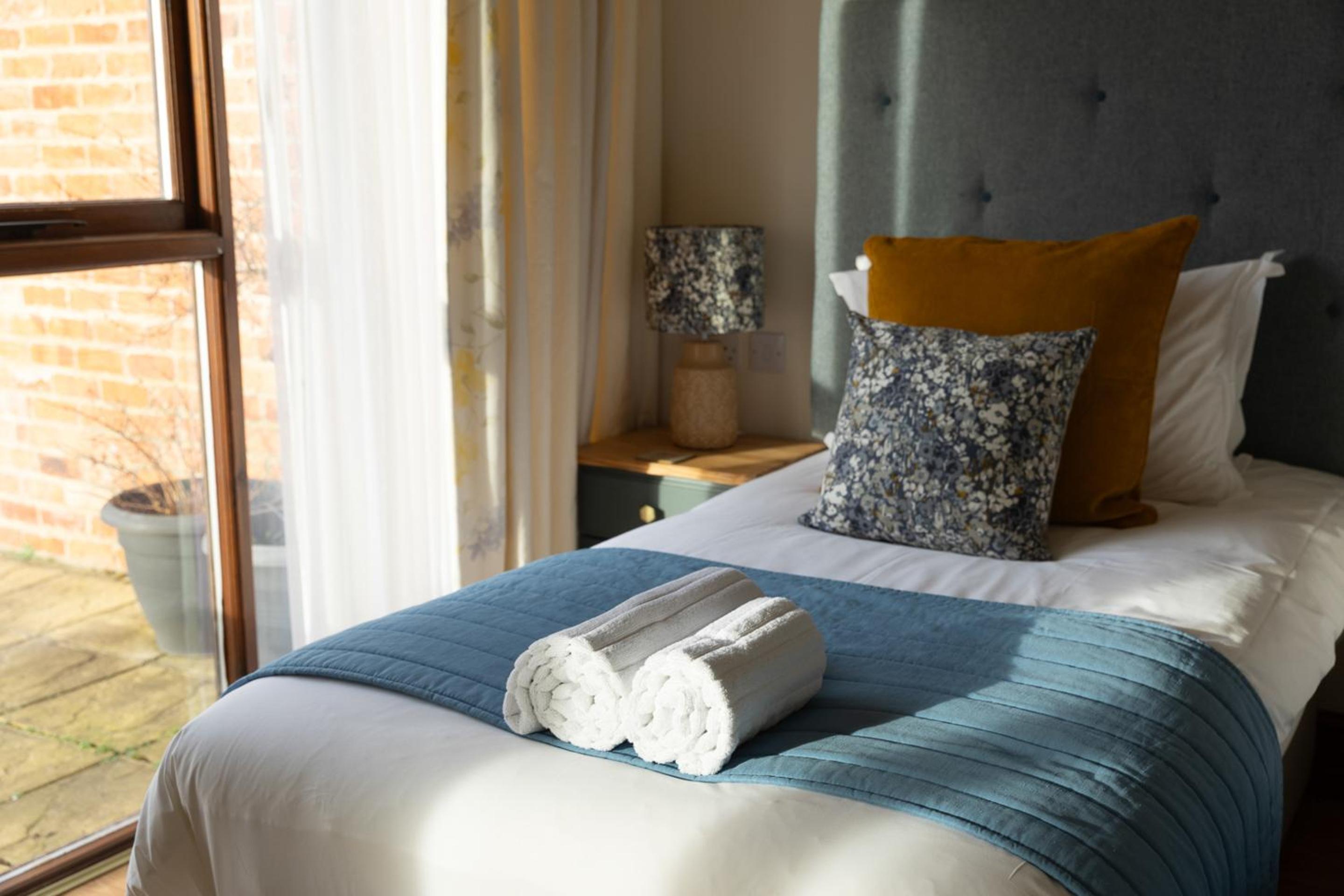 Double or Twin Room photo 3