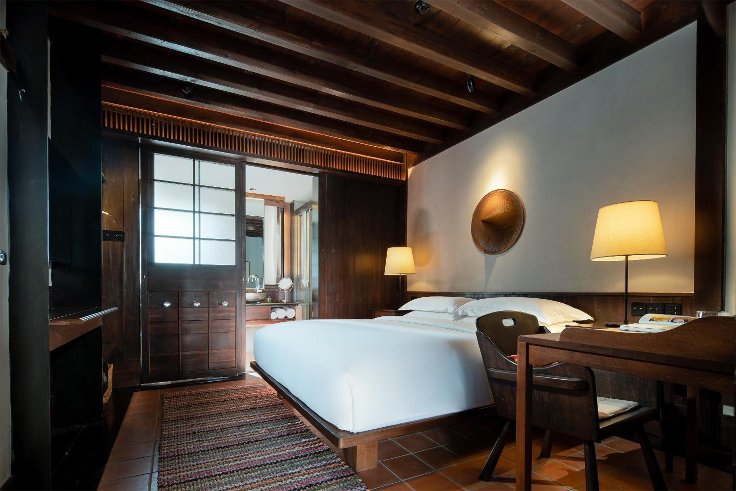 Superior Queen Room photo 3