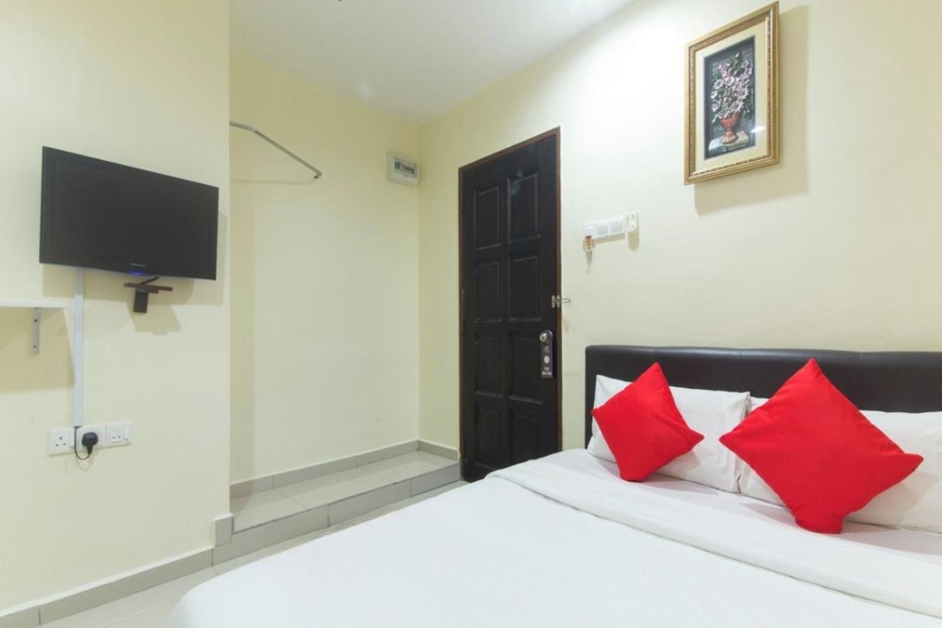 Deluxe Double Room photo 2