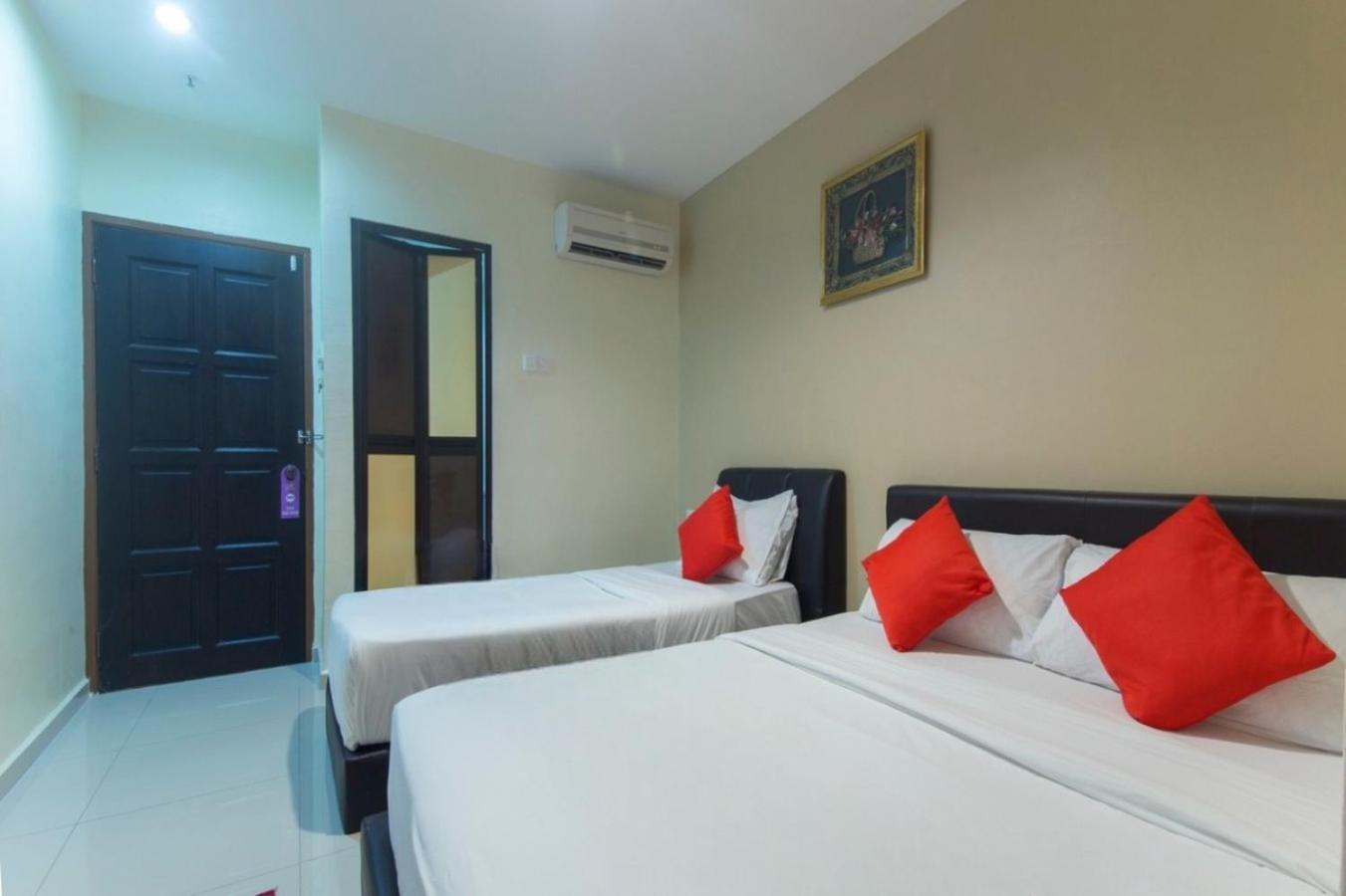 Standard Triple Room photo 3