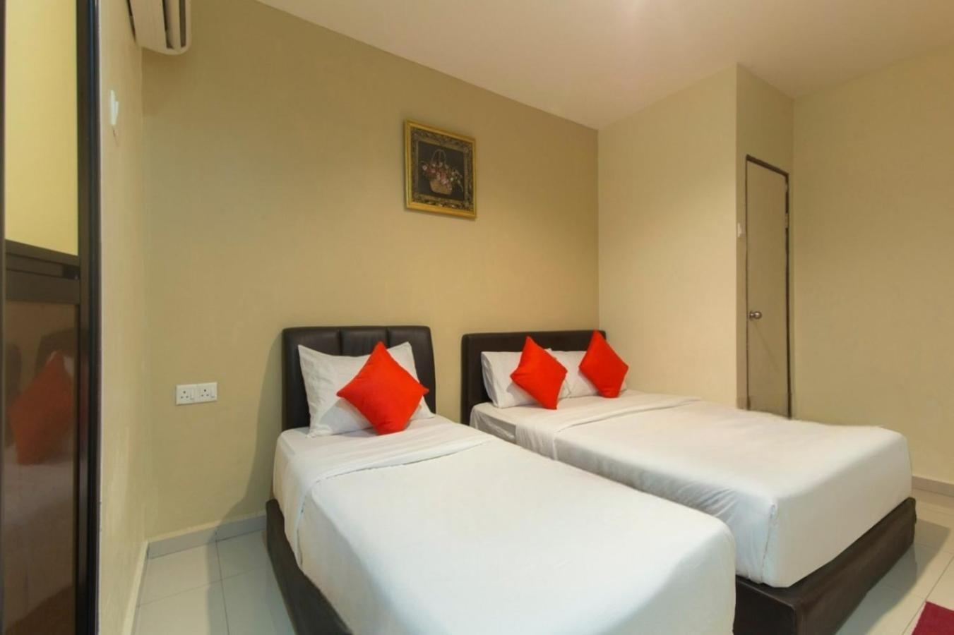 Standard Triple Room photo 2