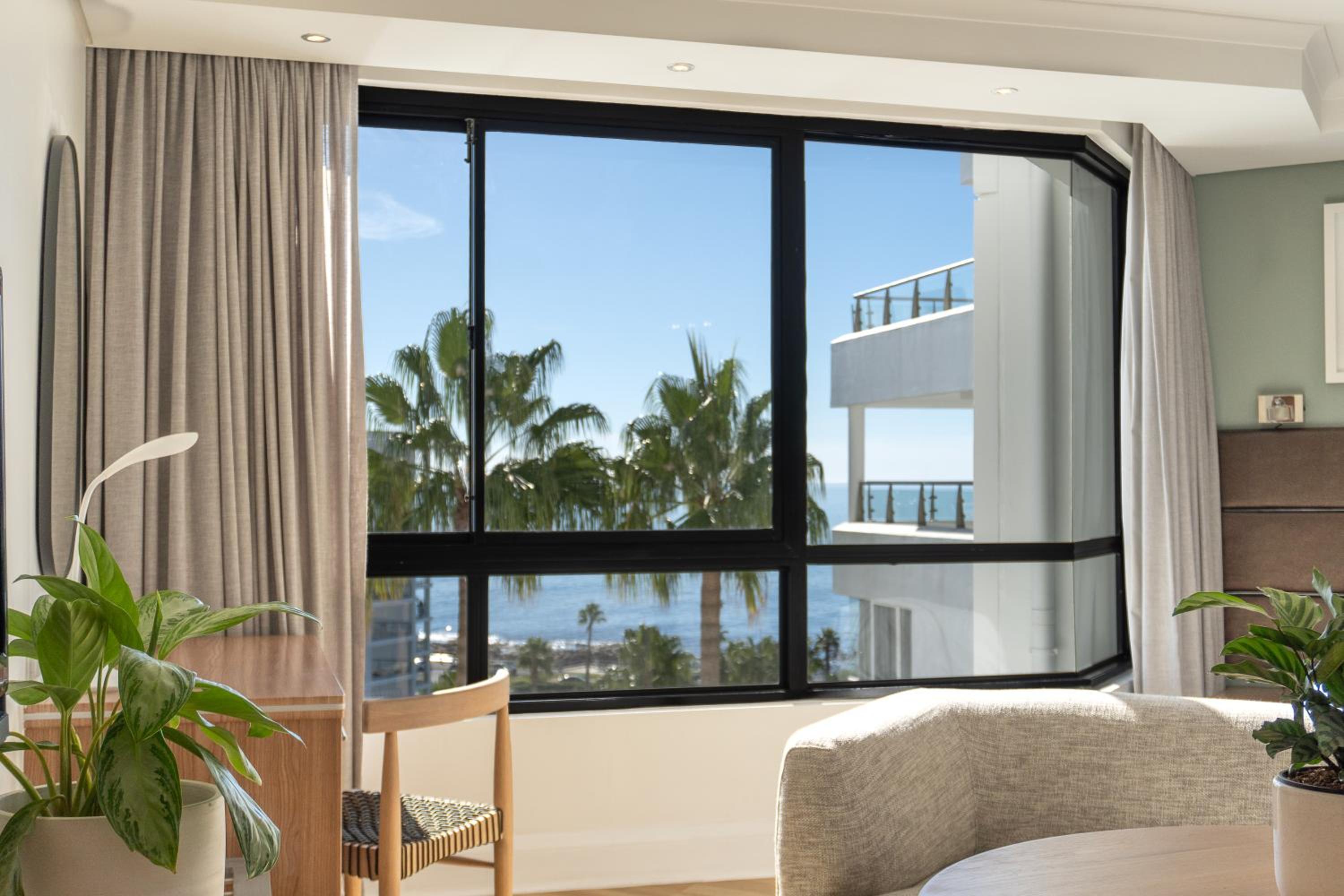 Classic Double Room with Sea View - Photo 7