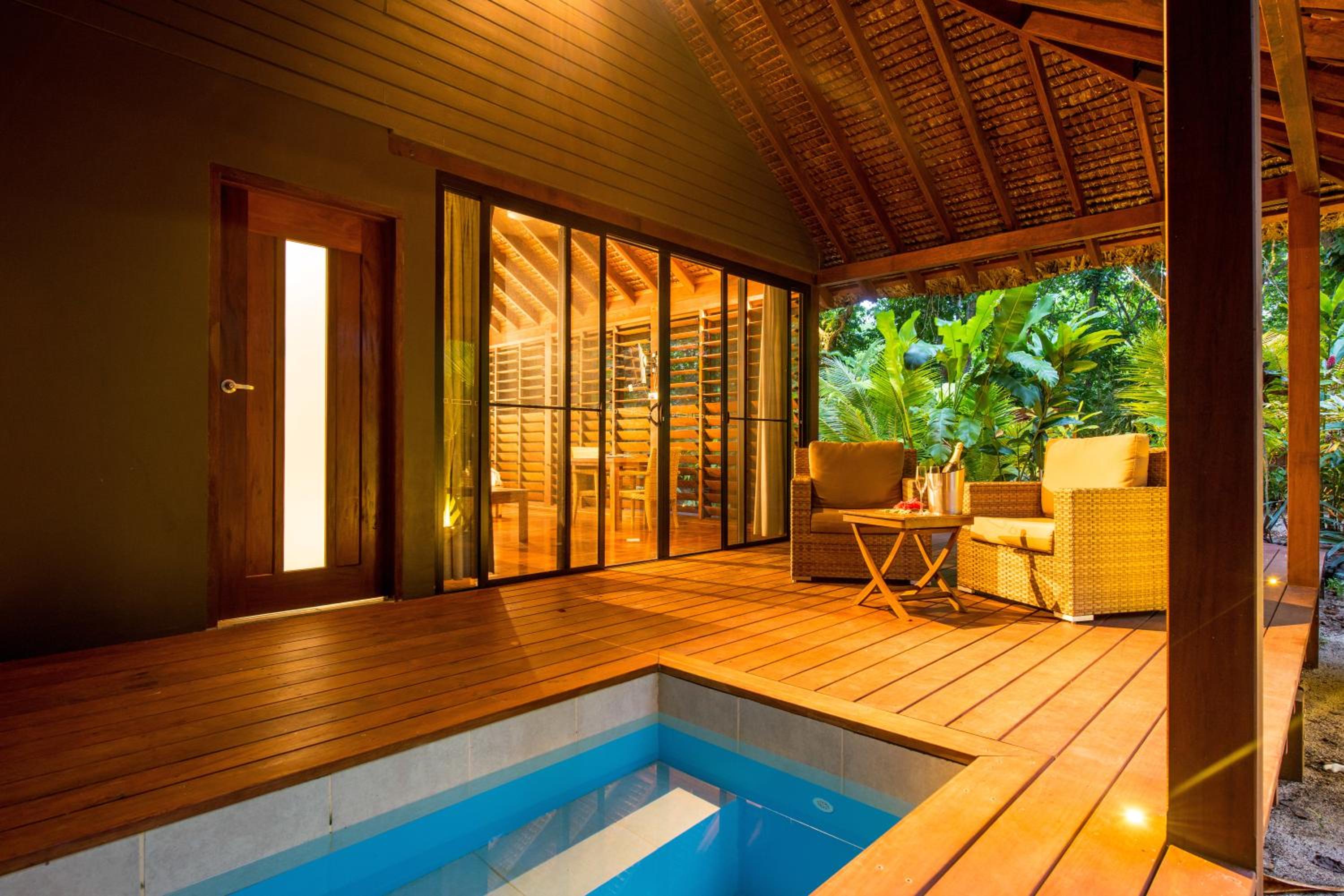 Luxury Garden Fare with Plunge Pool photo 3