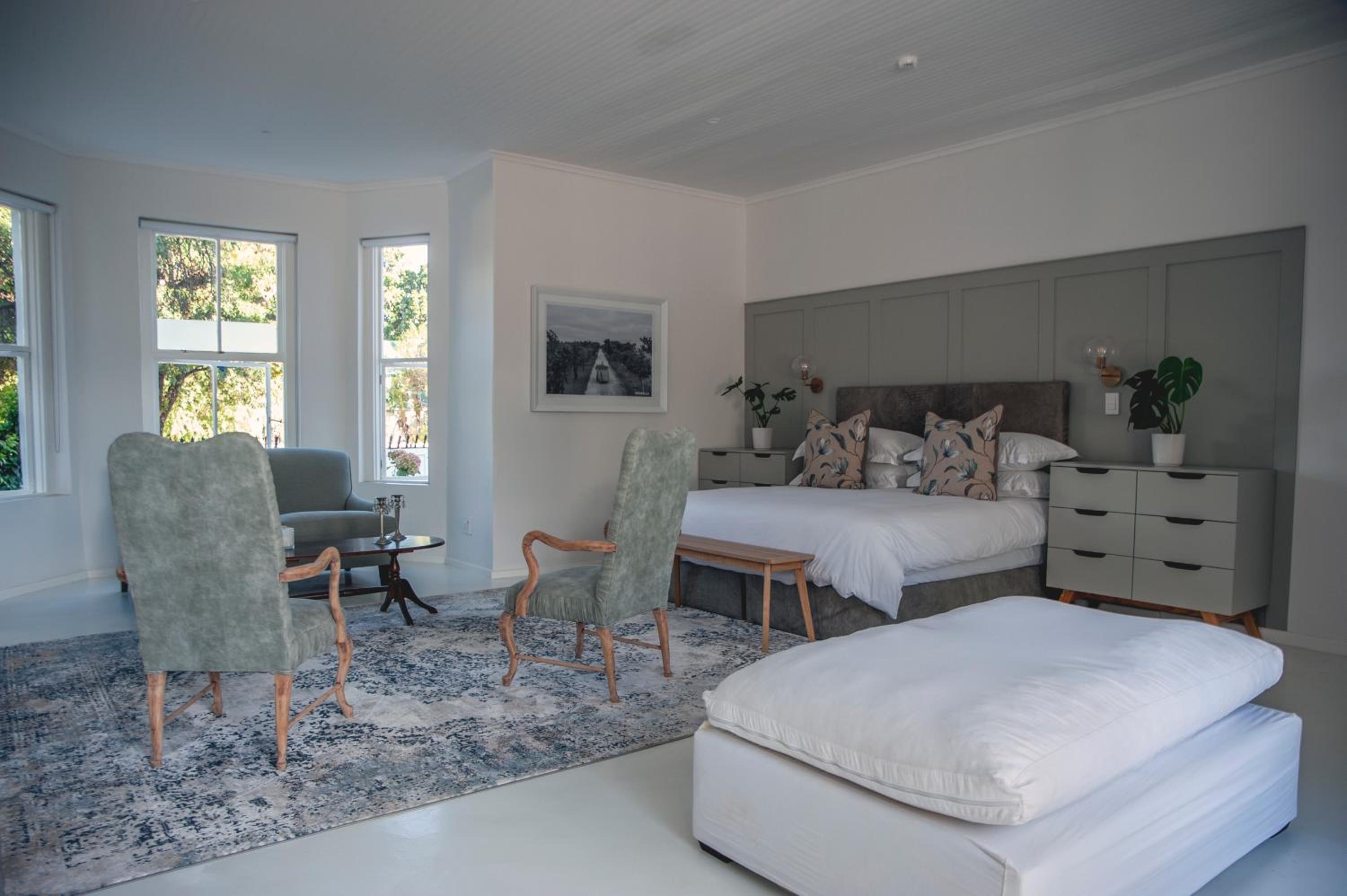  Suite photo 1