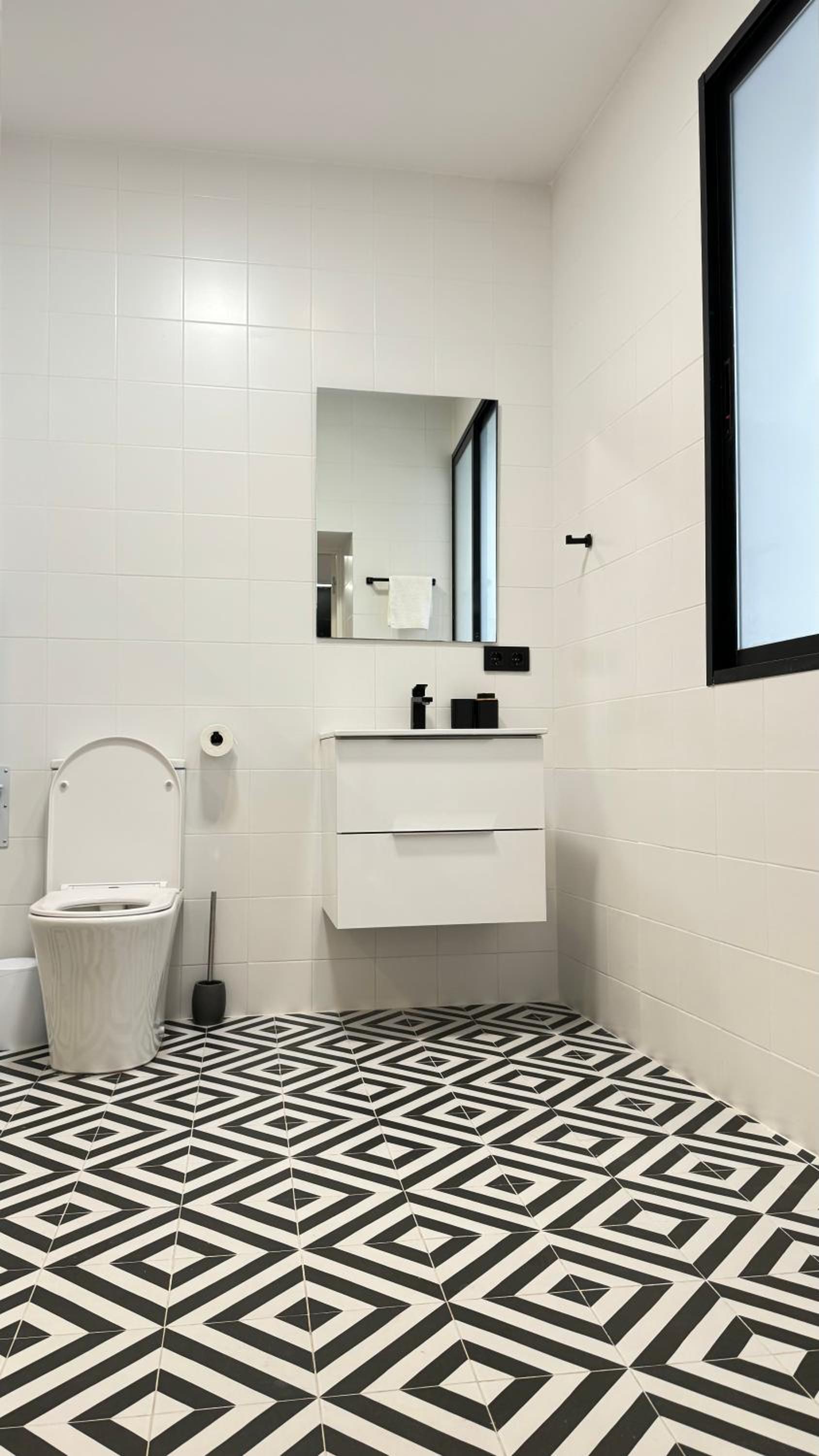 Studio Apartment - Photo 9