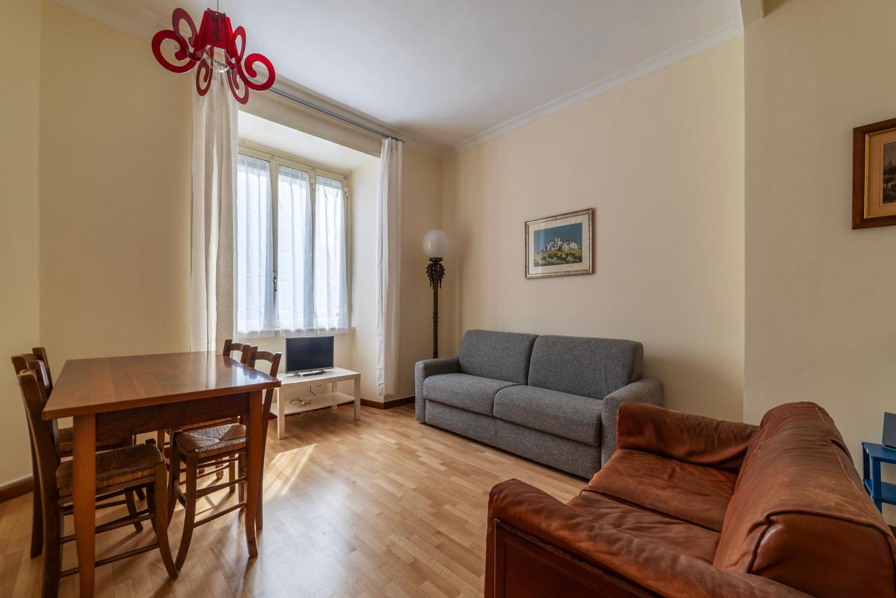 One-Bedroom Apartment