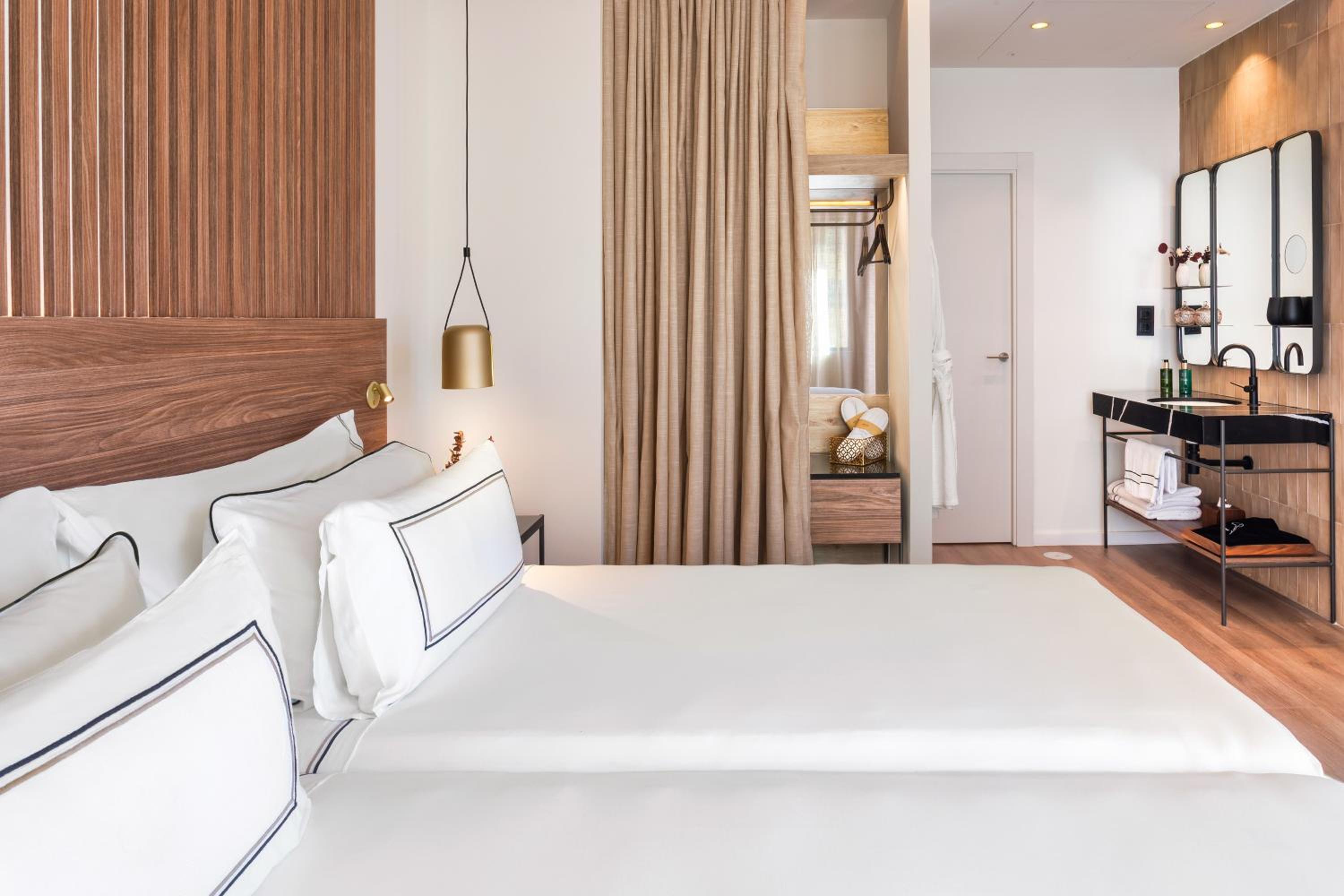 Suite The Level With Terrace - Photo 5