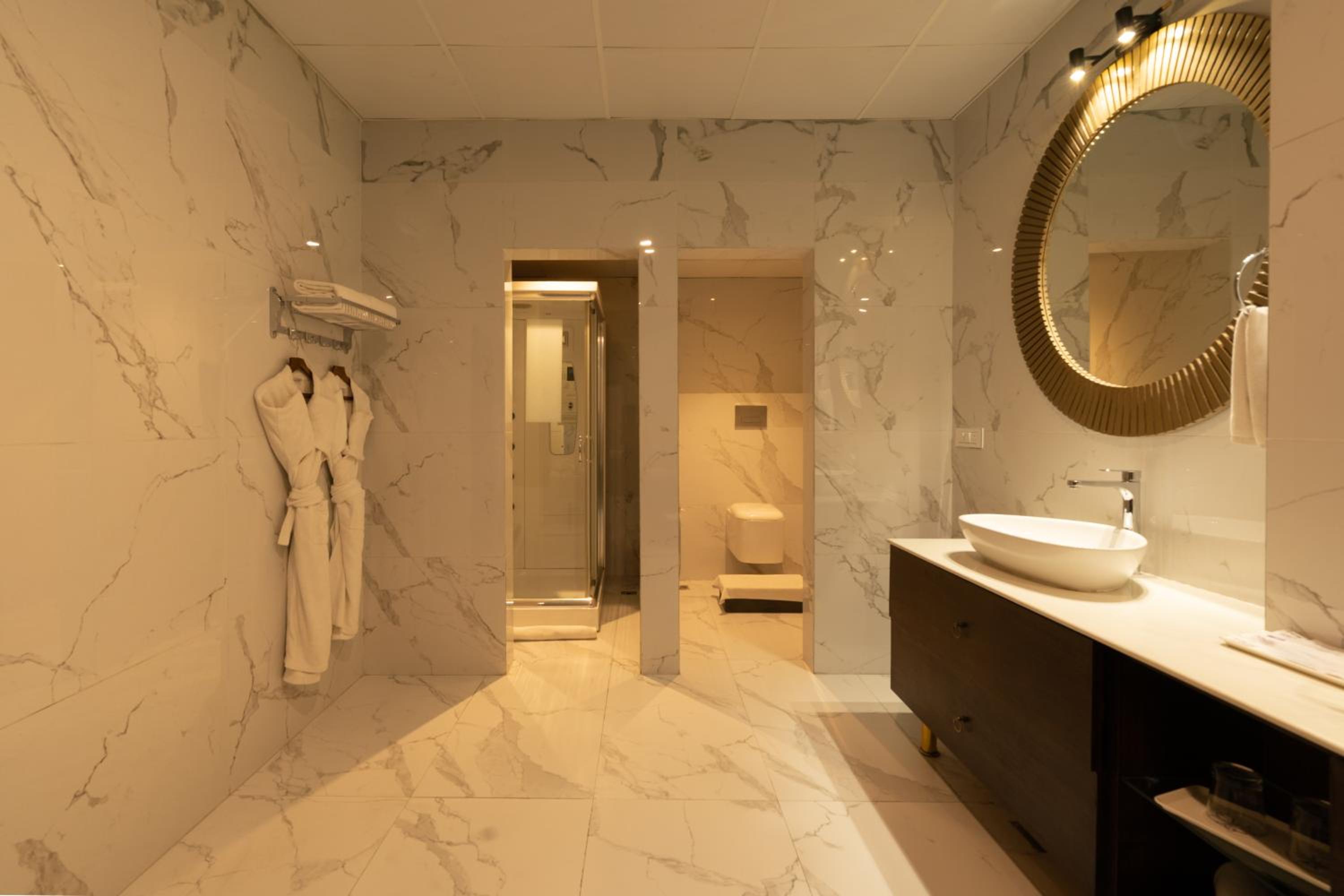 Mayflower Suite - Photo 2