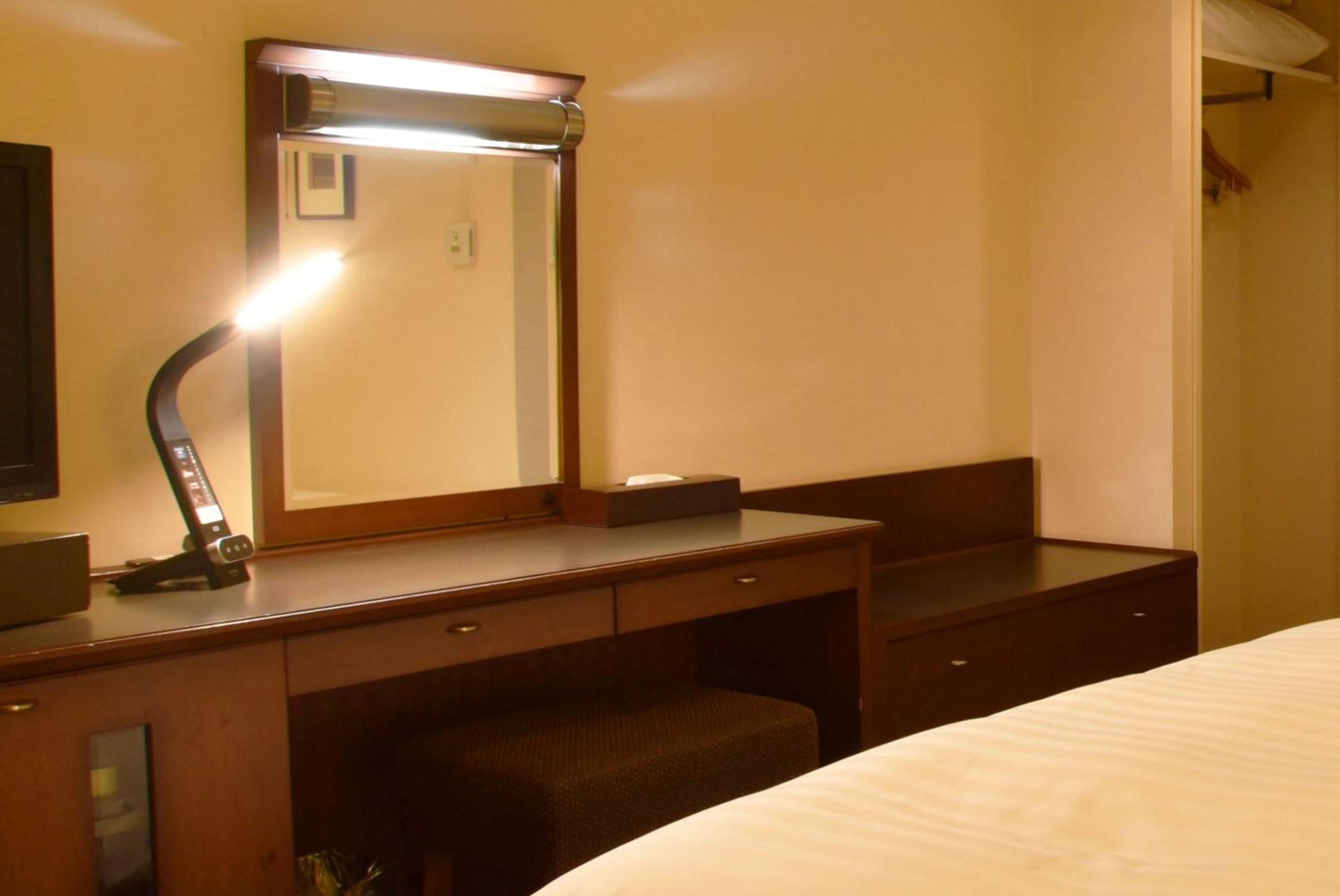 Single Room - Non-Smoking photo 3