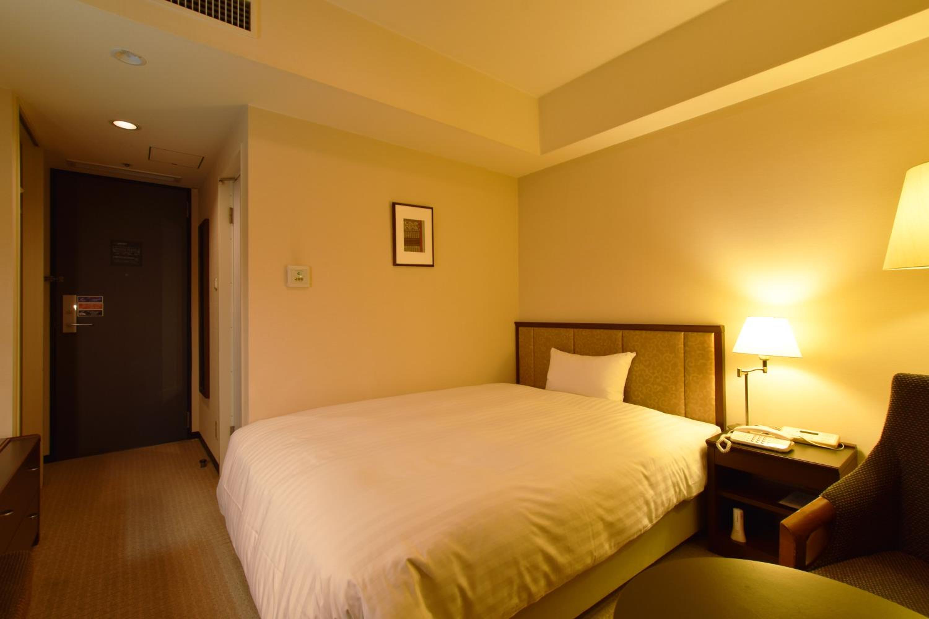 Double Room with Small Double Bed -Non-Smoking photo 1