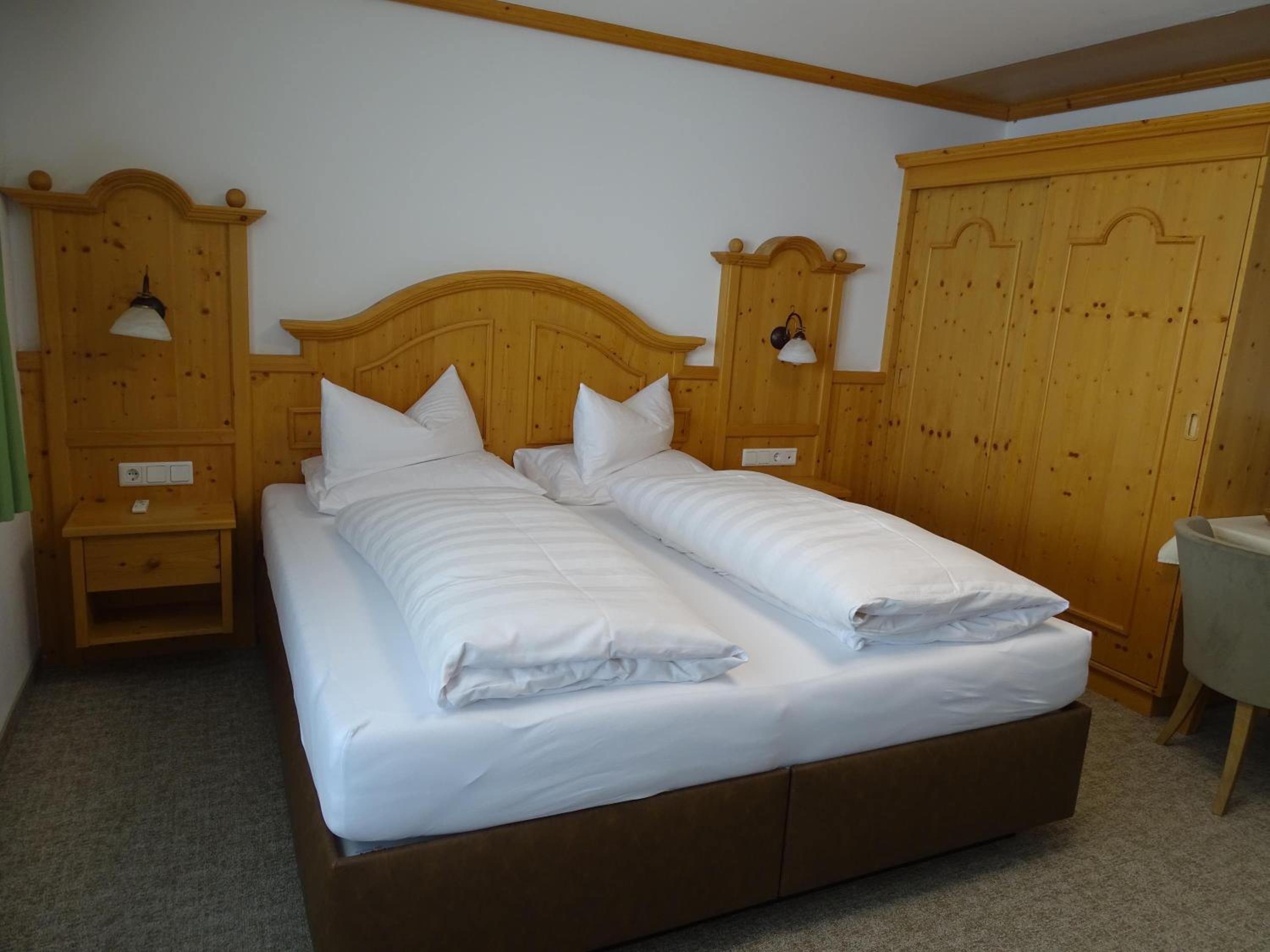 Triple Room with Shower