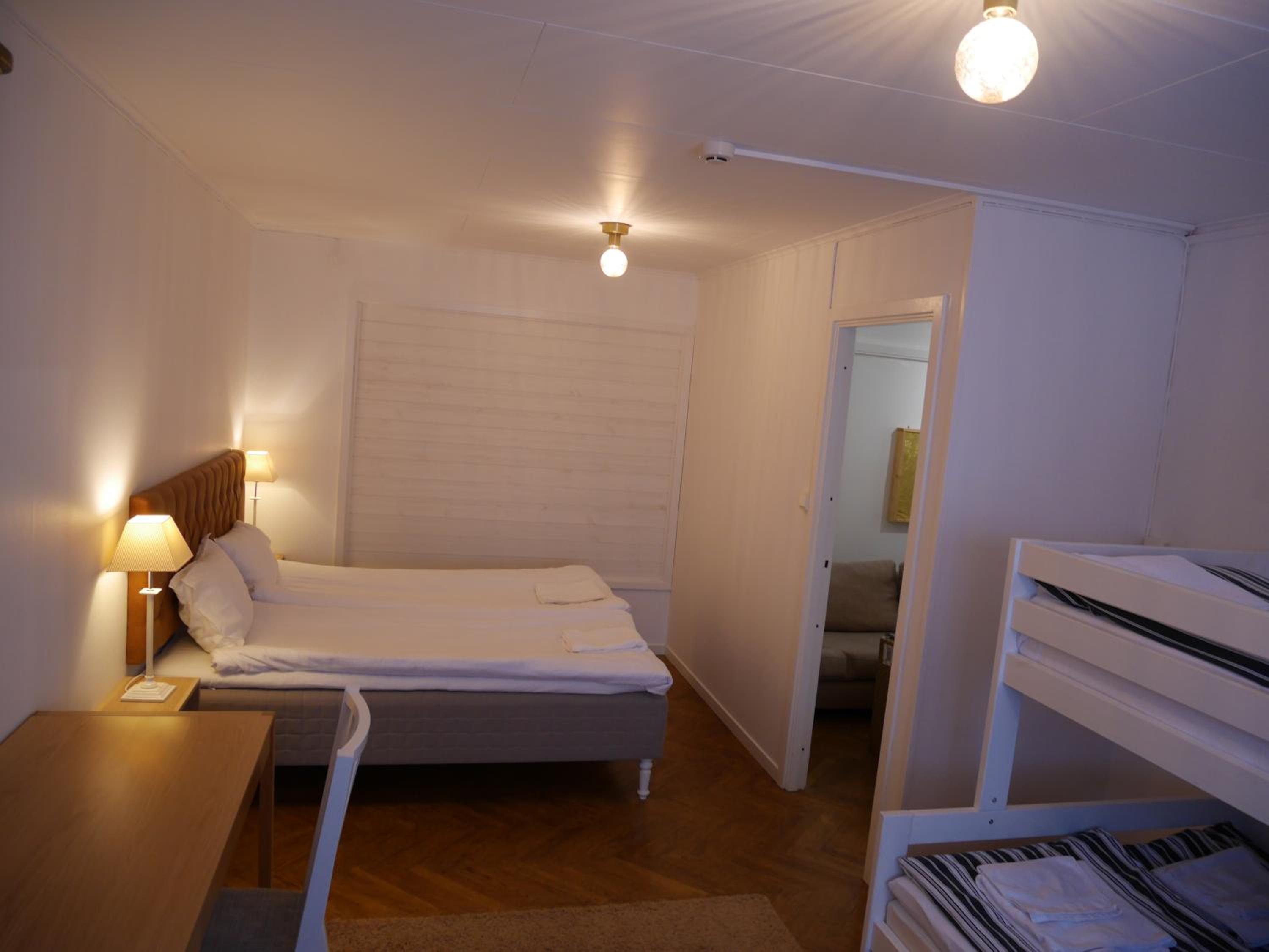 Two-Bedroom Bungalow - Photo 1