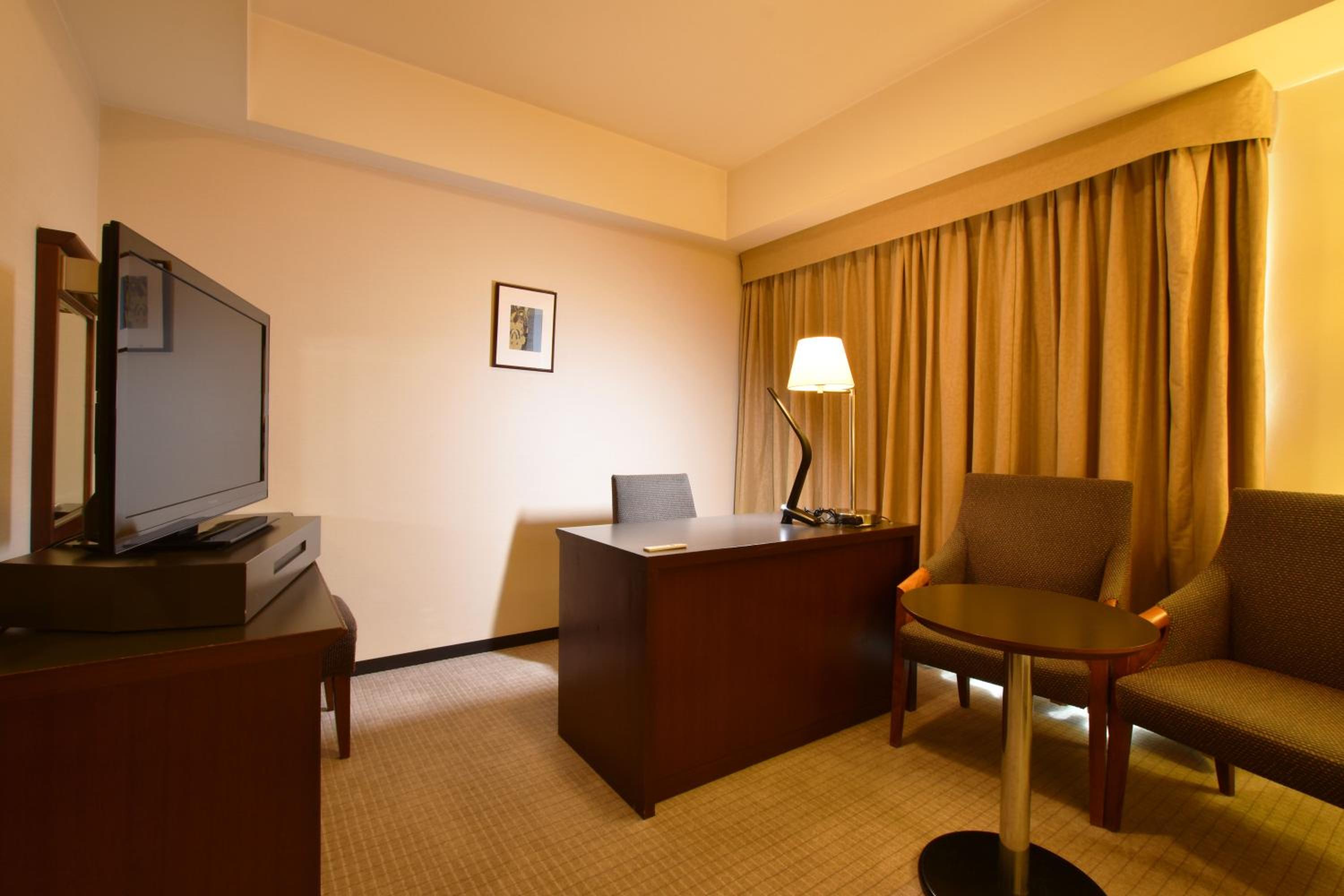 Deluxe Twin Room photo 3
