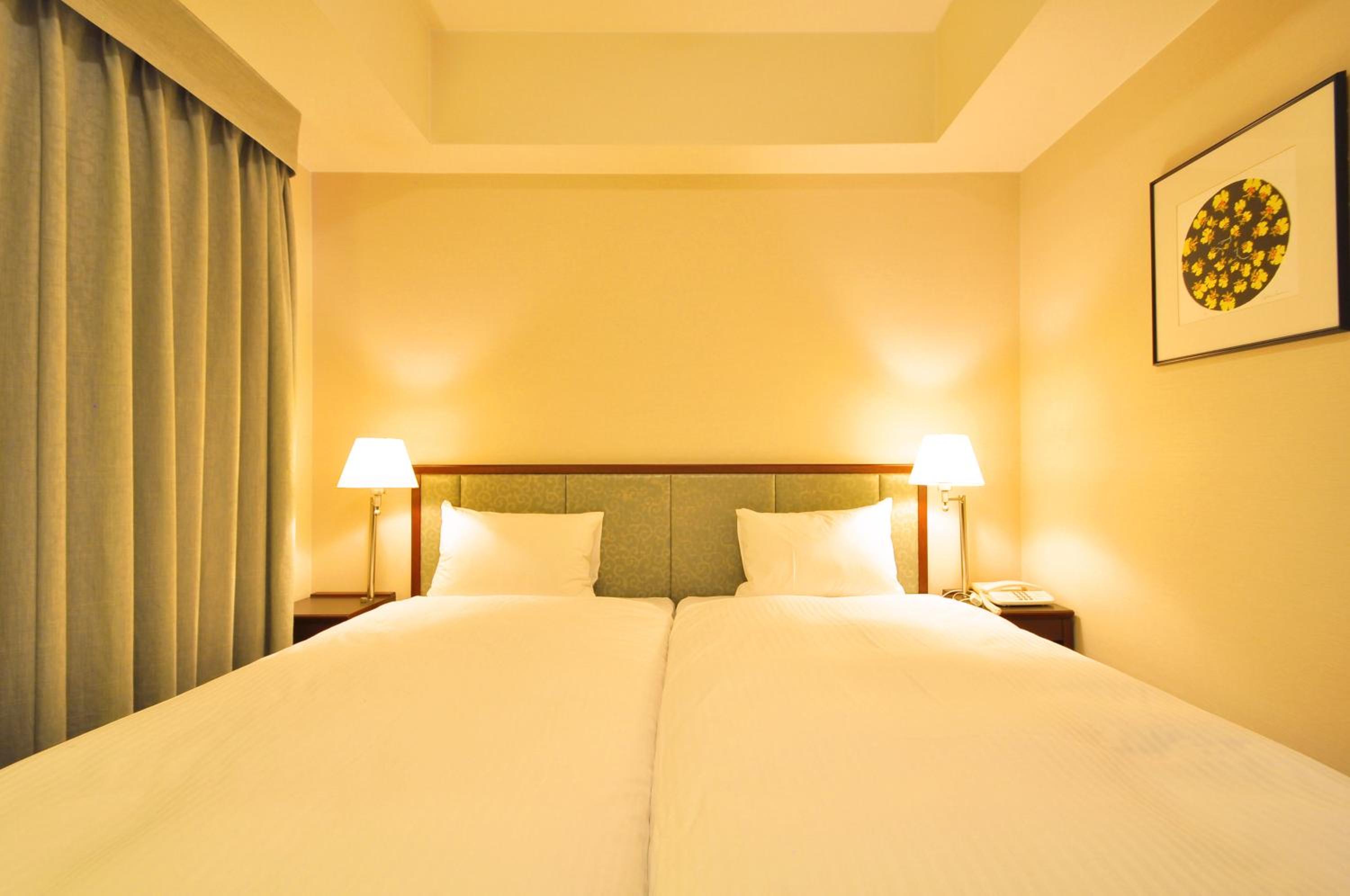 Economy Twin Room photo 2