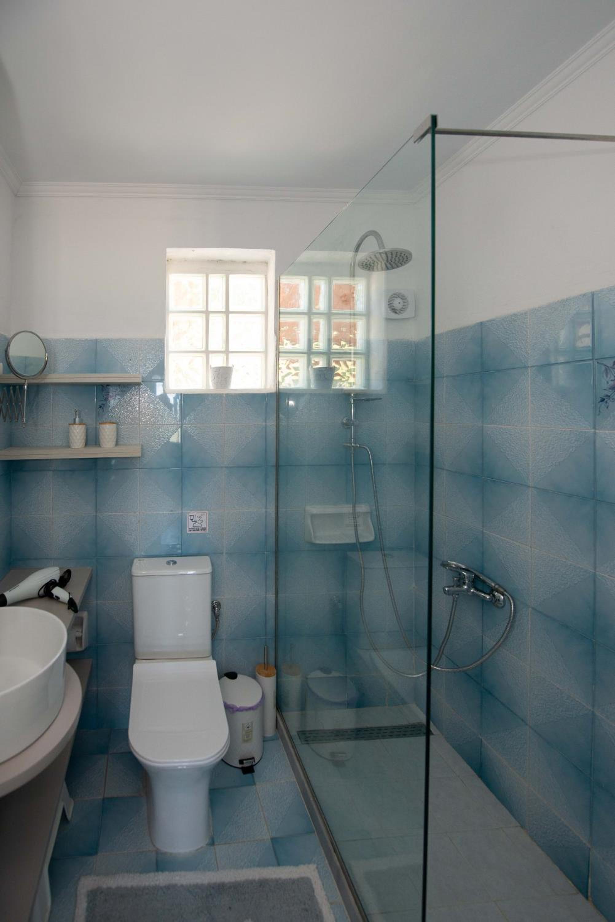 Classic Quadruple Room photo 2