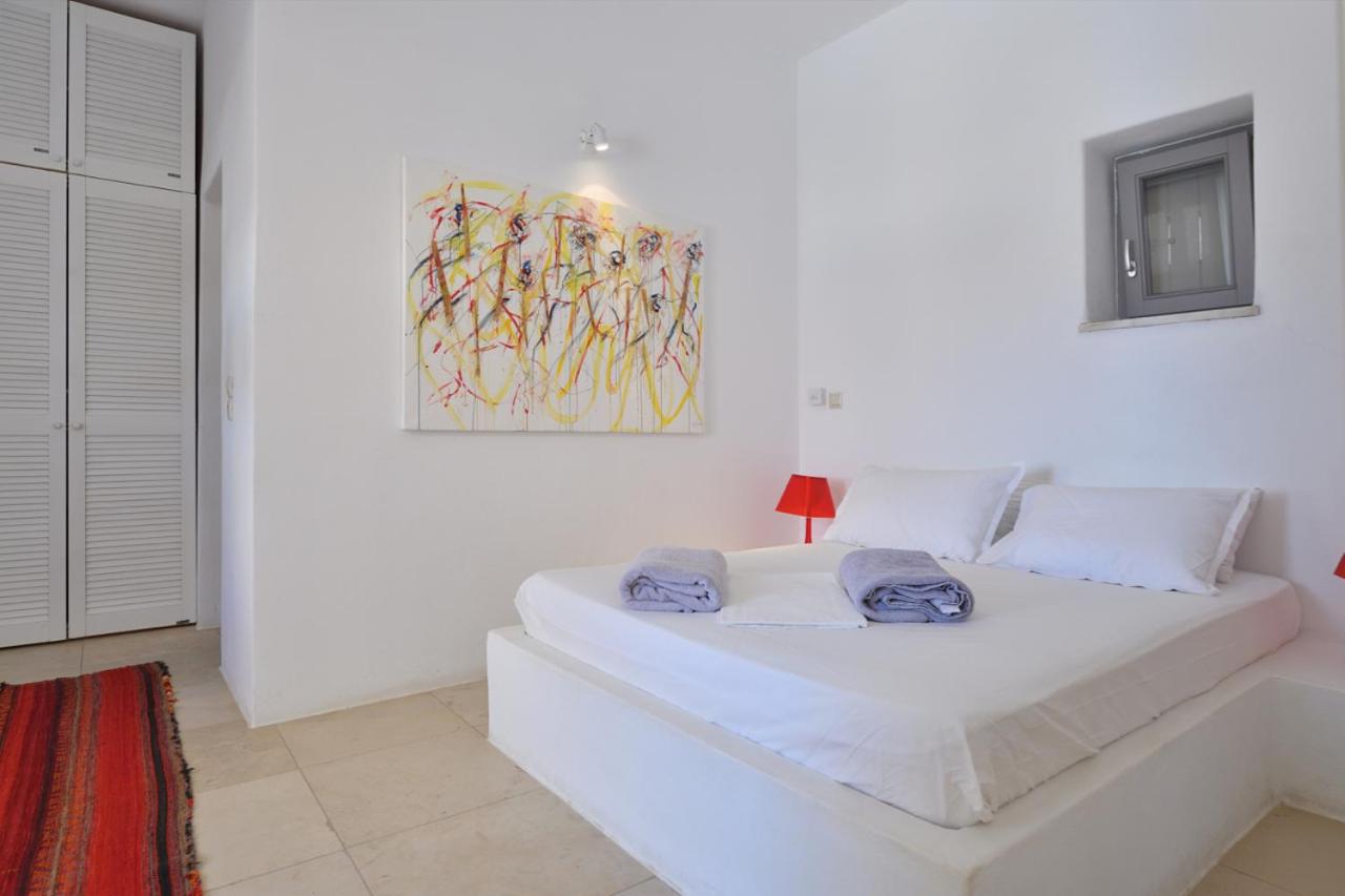 Four-Bedroom Villa photo 1
