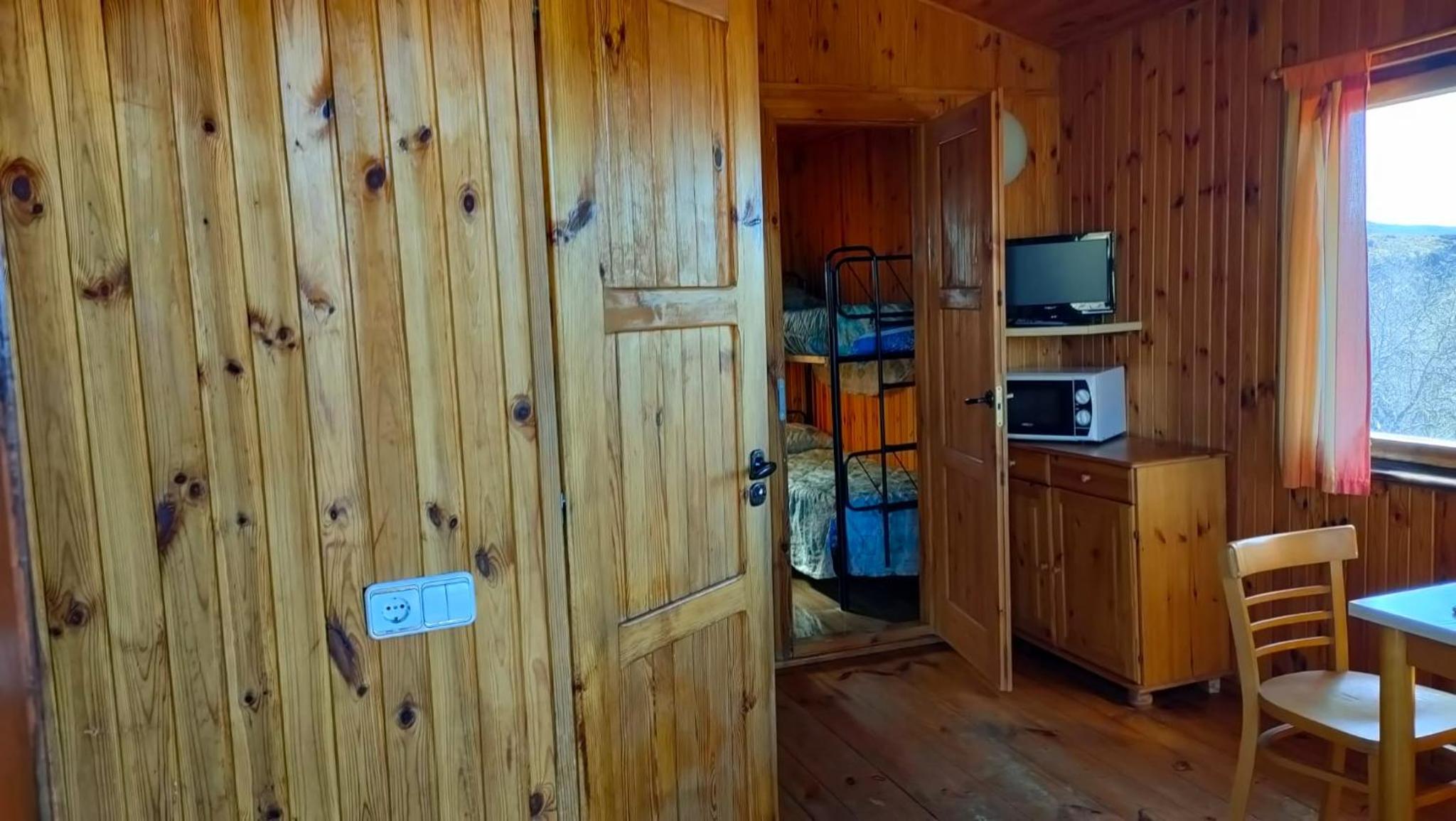 Bungalow de Dos Habitaciones (4 Adultos)