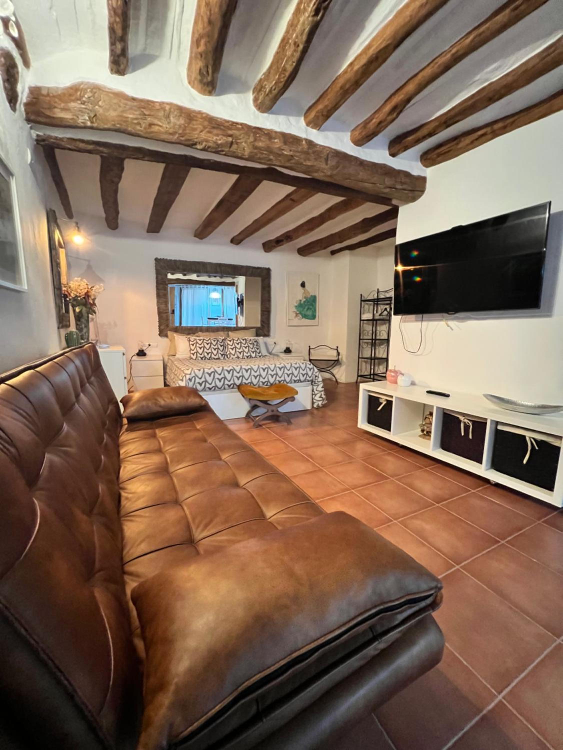 Apartment - Photo 19